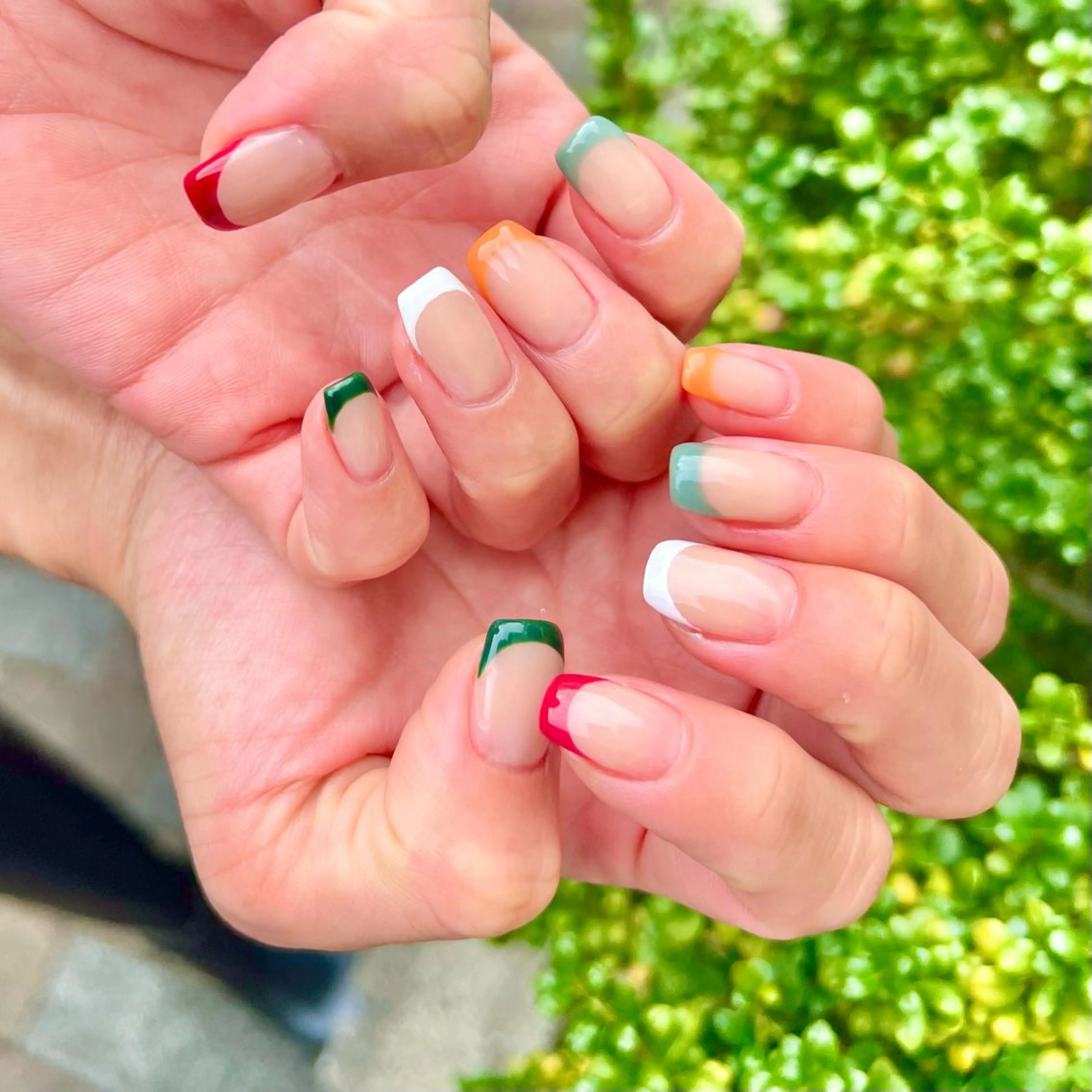 ネイル フレンチネイル ハンドネイル ネイルサロン Leung nailのネイルデザイン