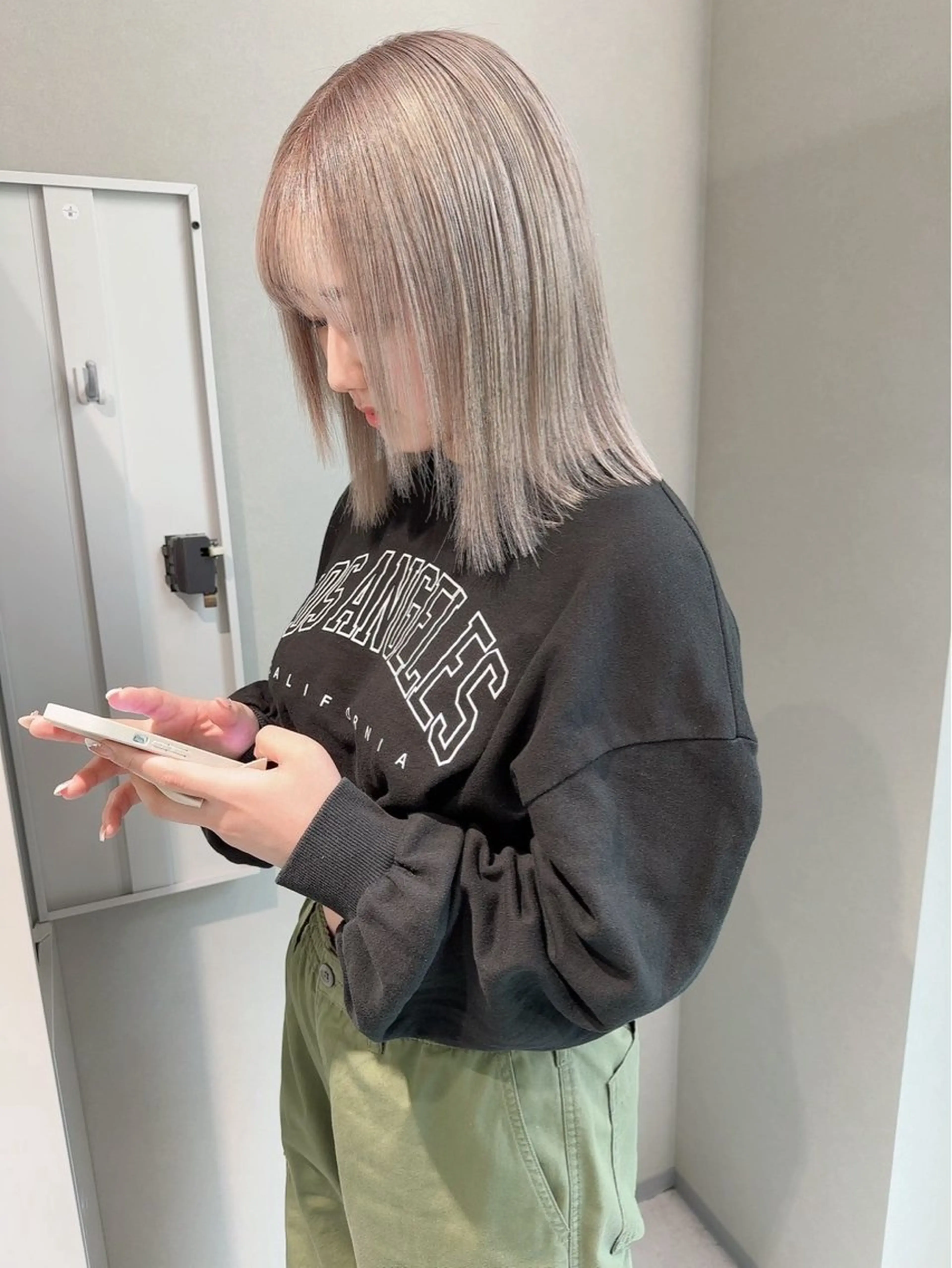 セミロング VIVIE 福岡天神店のヘアスタイル