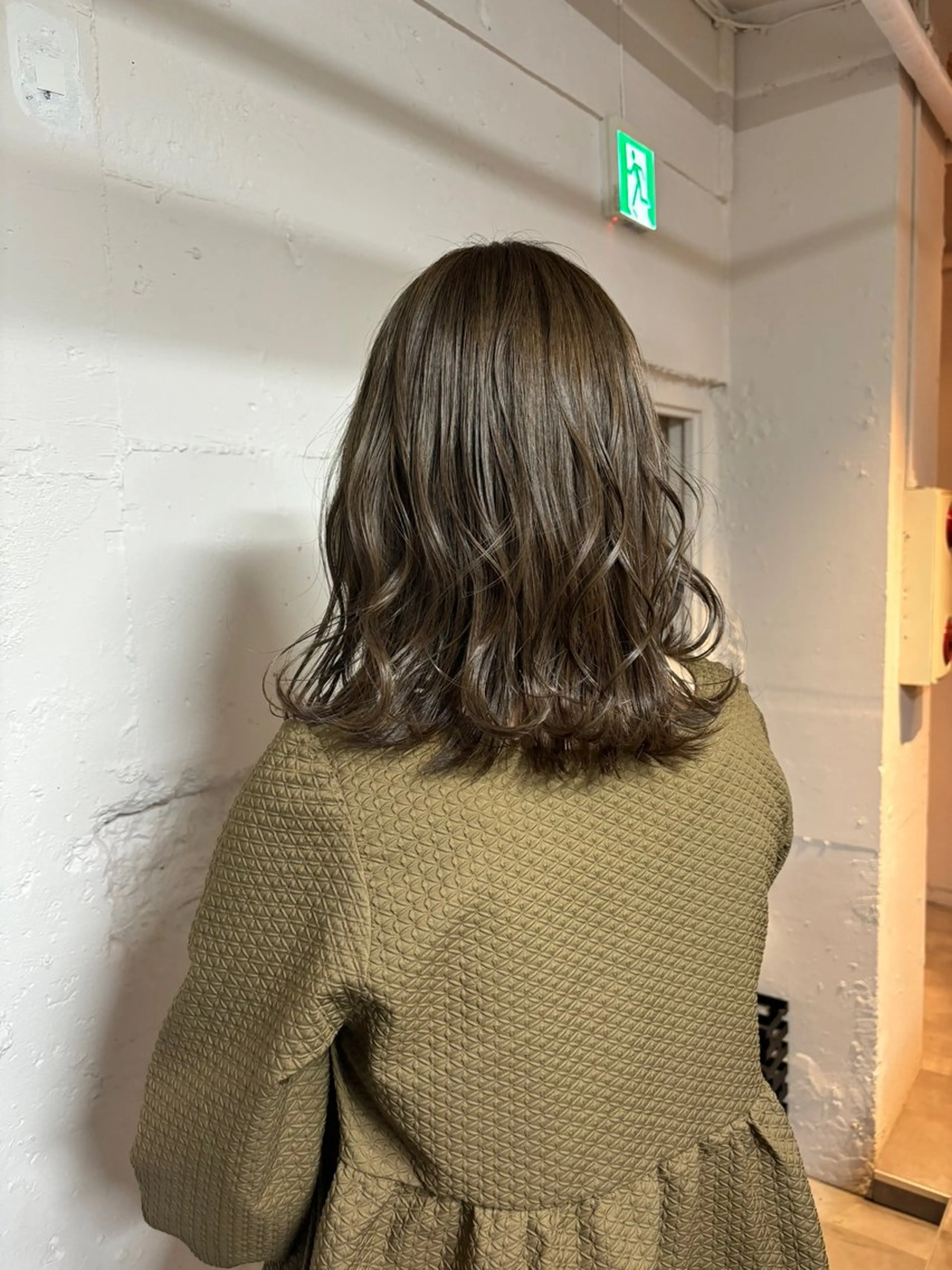 ミディアム カラー 🩵似合わせカット SEIRA🩵のヘアスタイル