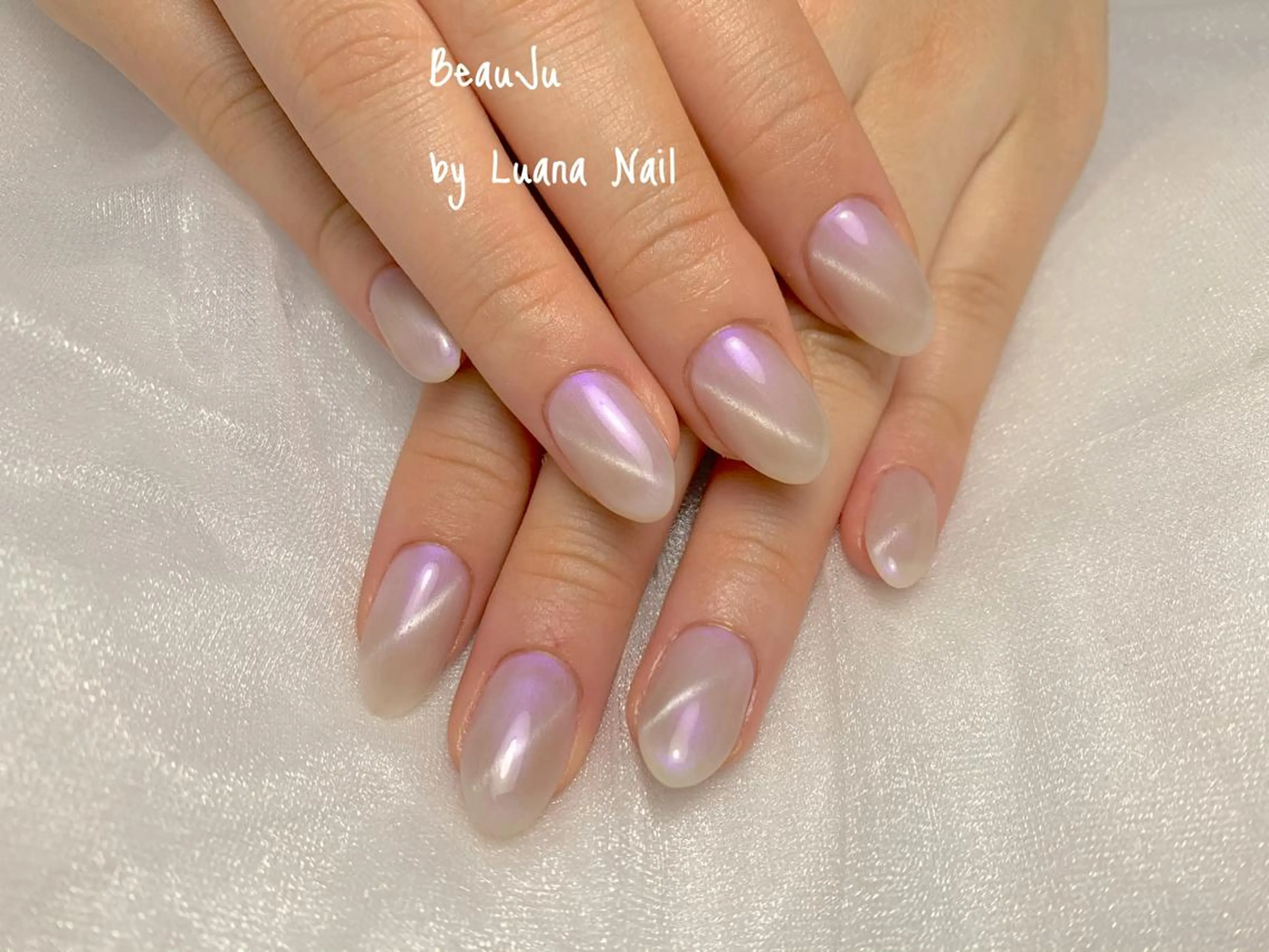 ネイル マグネットネイル ハンドネイル BeauJu by Luana Nailのネイルデザイン