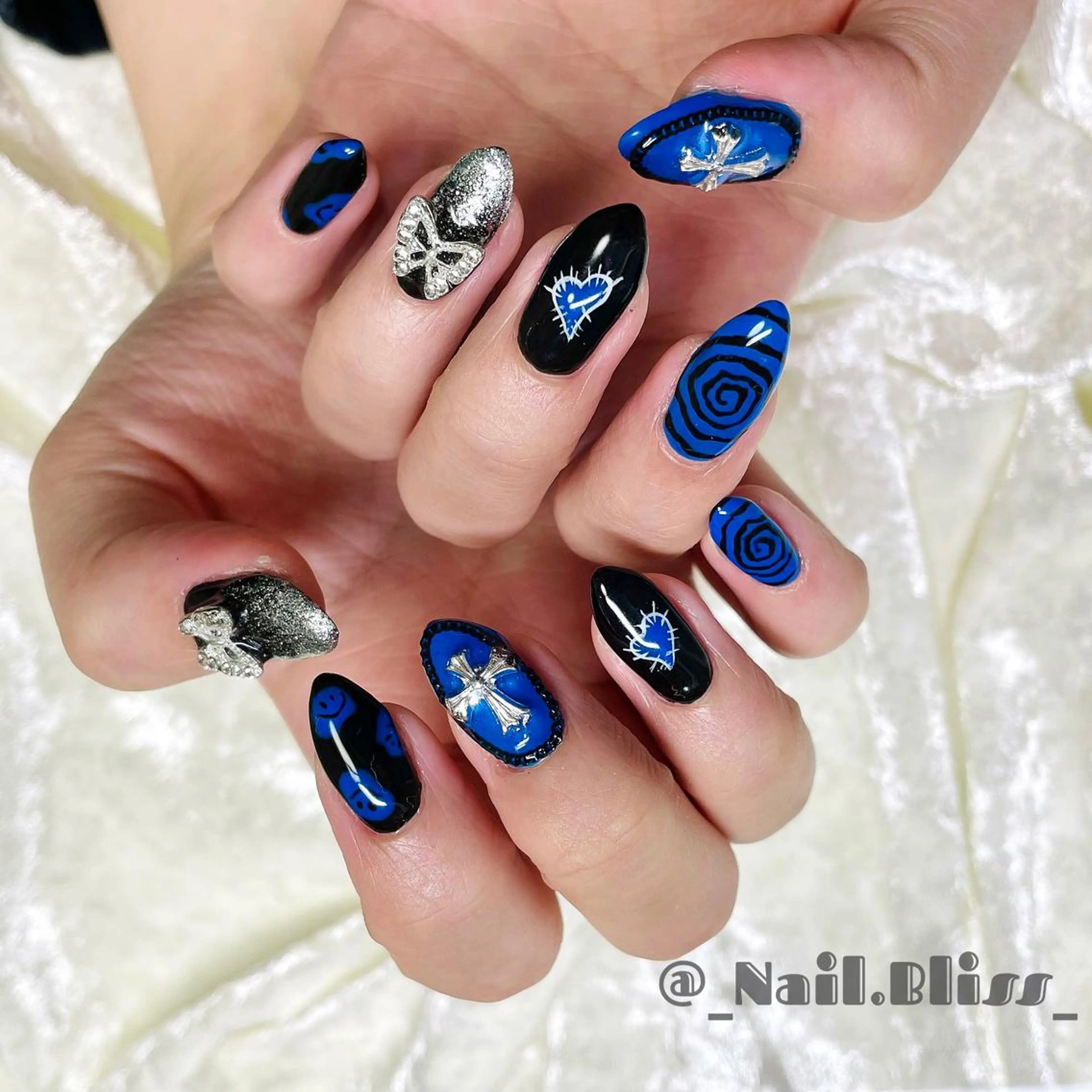 ネイル ハンドネイル NAIL BLISSのネイルデザイン
