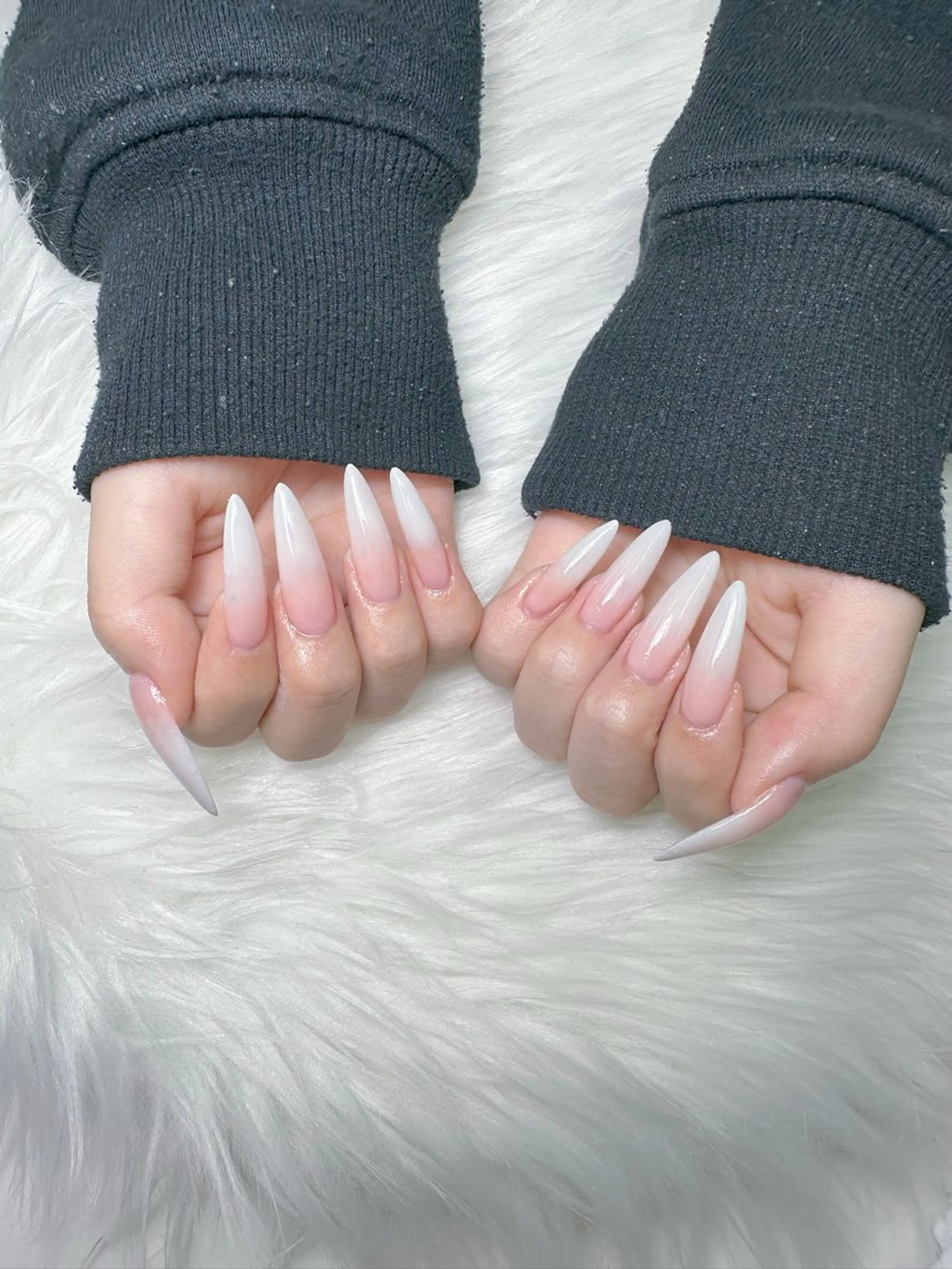 ネイル ハンドネイル Kingnail Emiのネイルデザイン