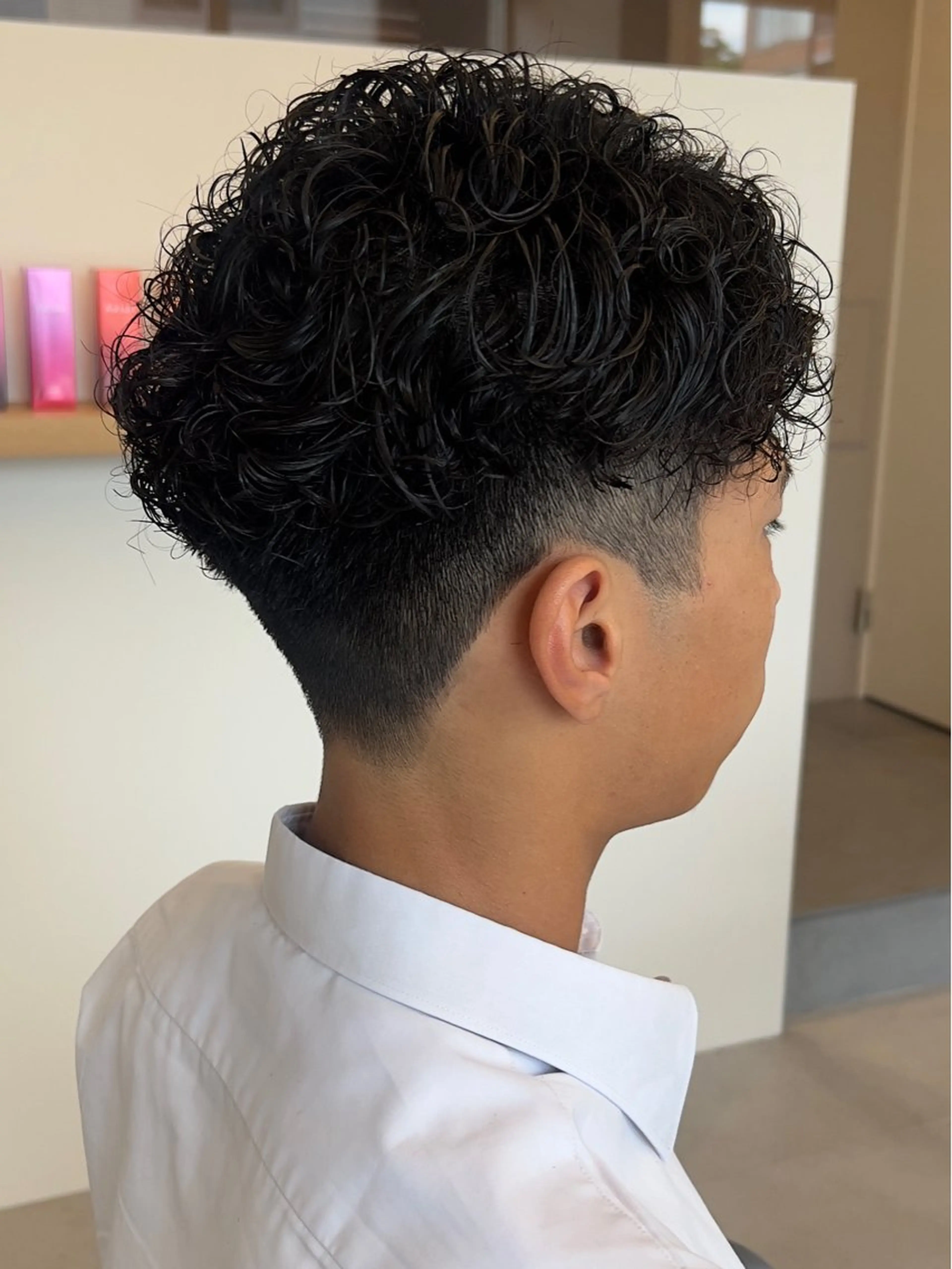 メンズ カット パーマ Ore🫧タナカマヤ /柔らかい質感カラーのヘアスタイル