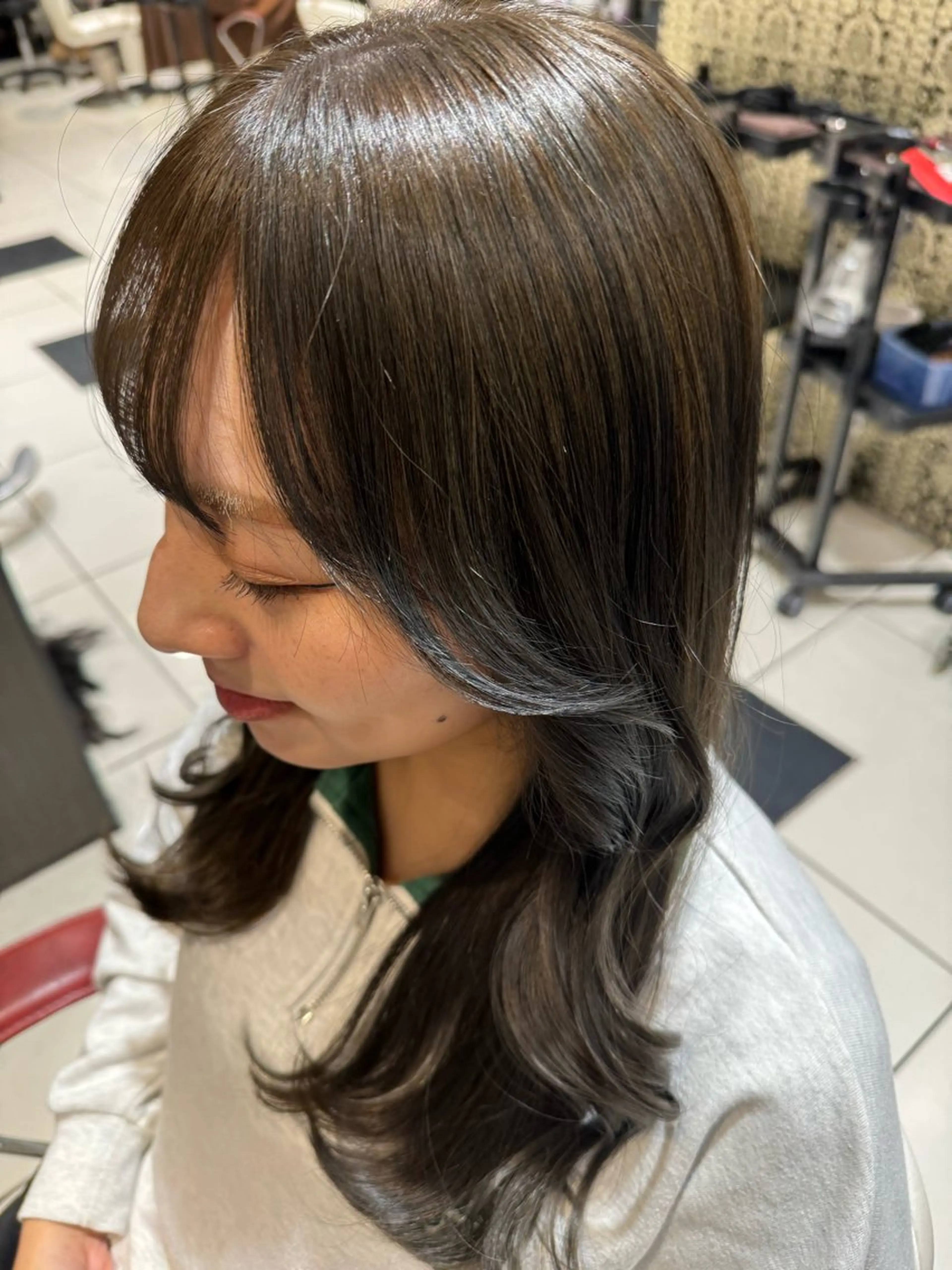 ロング カラー アッシュ アッシュブラウン ブラウンカラー オレンジ ヘアカラー トリートメント 🫧🧸カラーヘアメ 🫧MIO🧸🫧のヘアスタイル