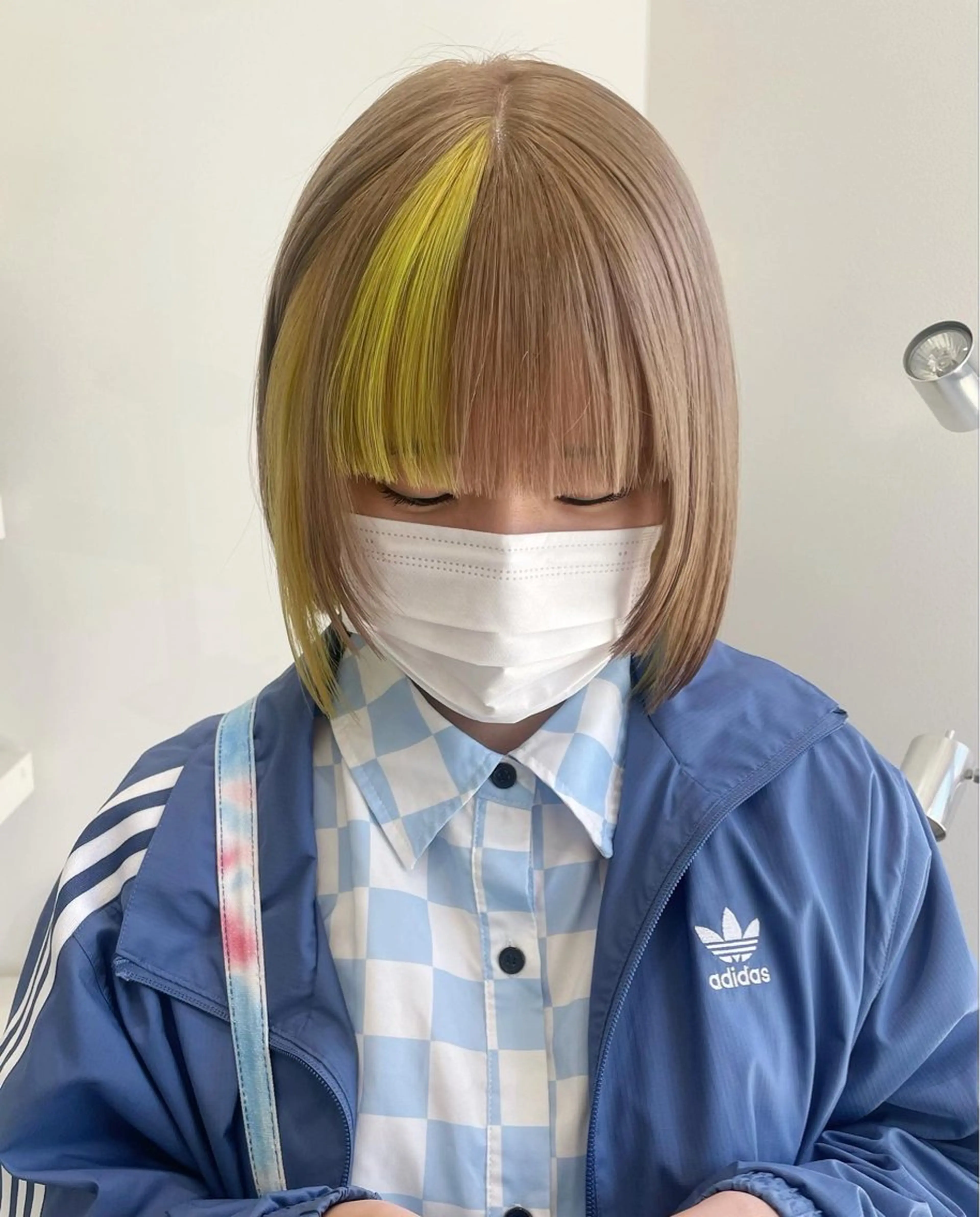 ショート カラー mir MIYUのヘアスタイル