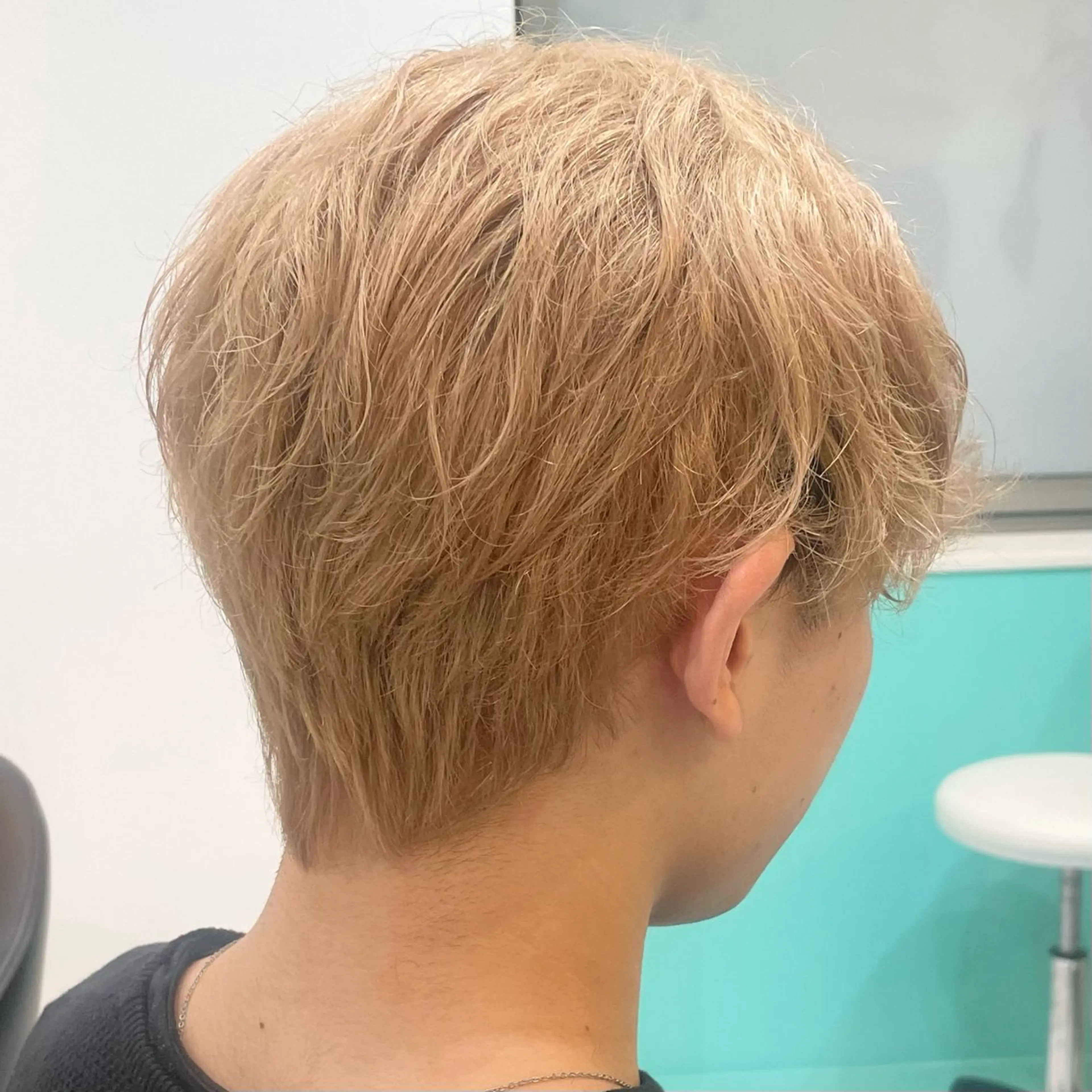 ショート カラー メンズ ベージュカラー ミルクティーベージュ デザインカラー/ ボブ/Natsukiのヘアスタイル