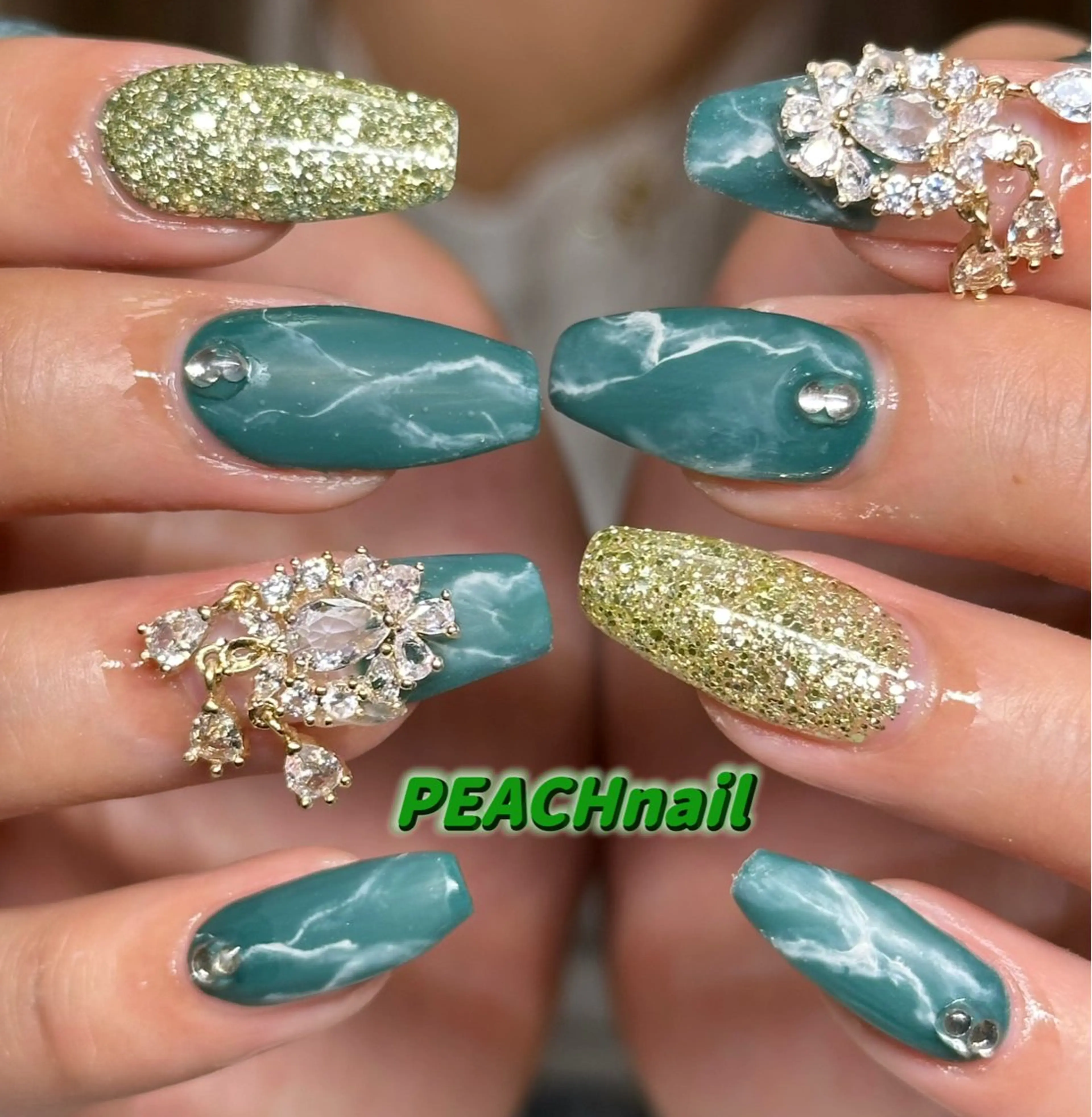 ネイル 長さ出し 大理石ネイル(マーブル) マットネイル ハンドネイル PEACHnail所属・PEACH nailのネイルデザイン