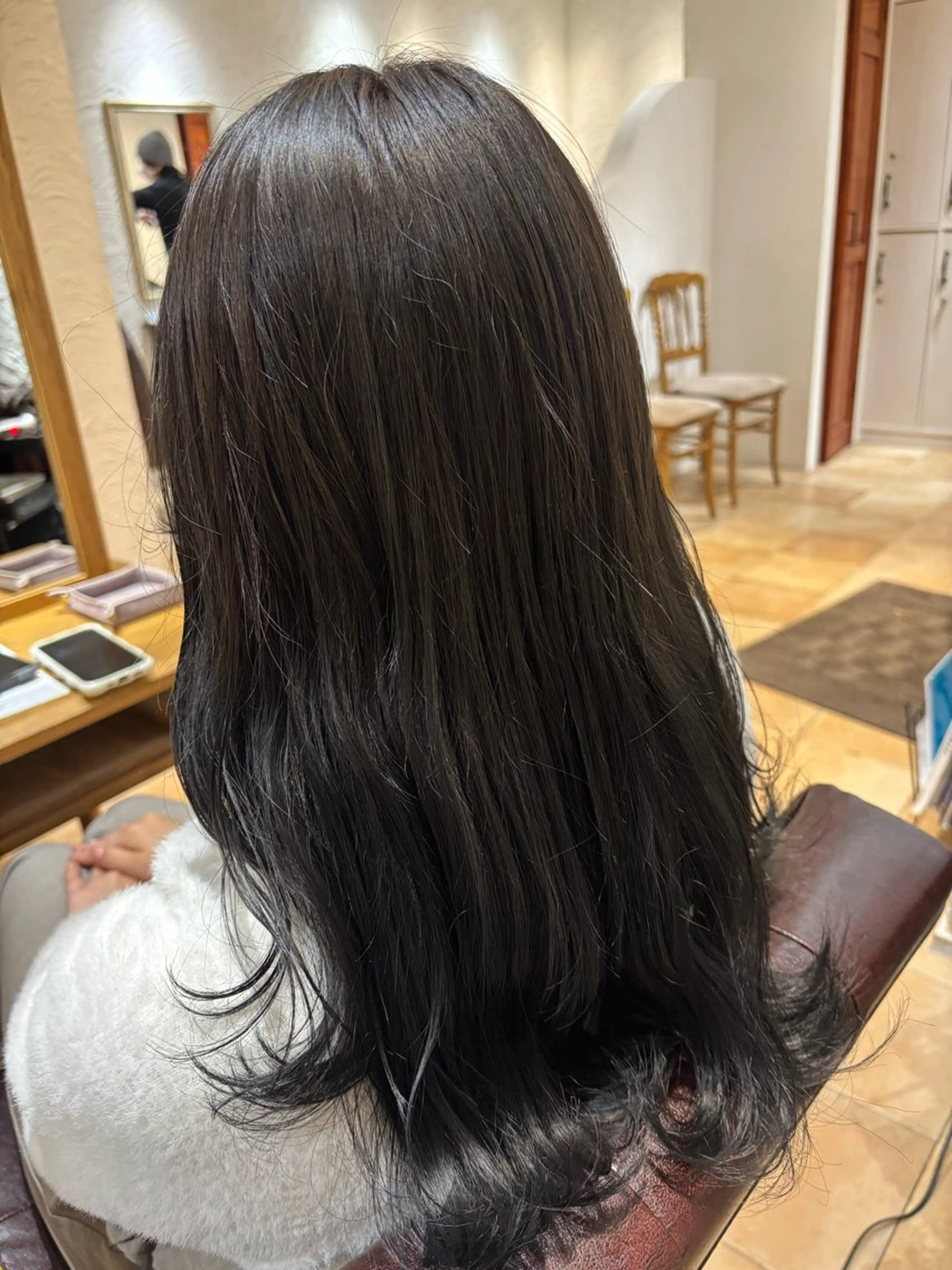 ロング カラー ダークグレー ダークグレージュ グレージュ カット ヘアカラー トリートメント 🌈透明感カラー🌈 🌟吉田祐介🌟のヘアスタイル