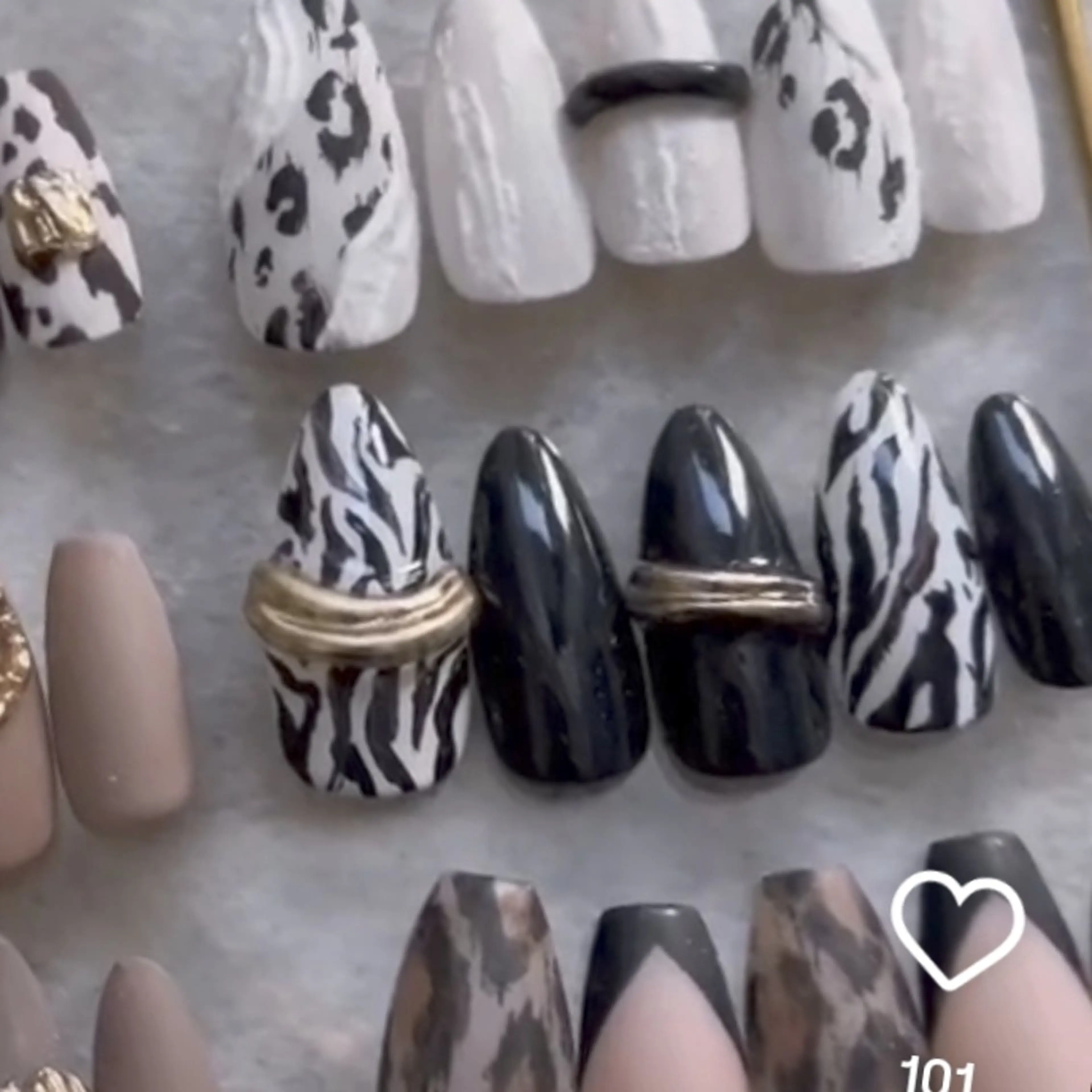 ネイル MAXKELLY KASUMIのネイルデザイン