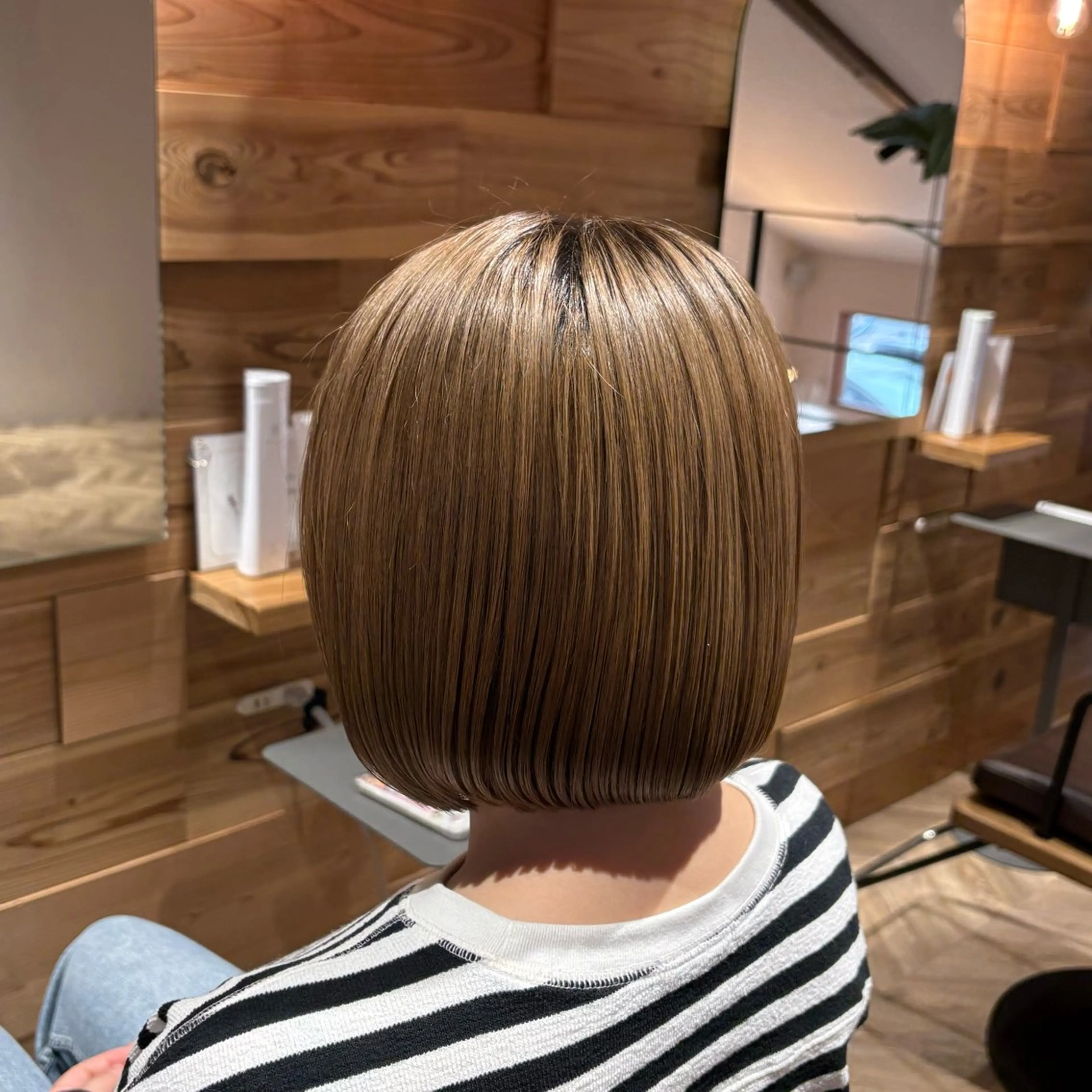 ショート ボブ カット トリートメント Riri/韓国風/顔 周り/レイヤーカットのヘアスタイル