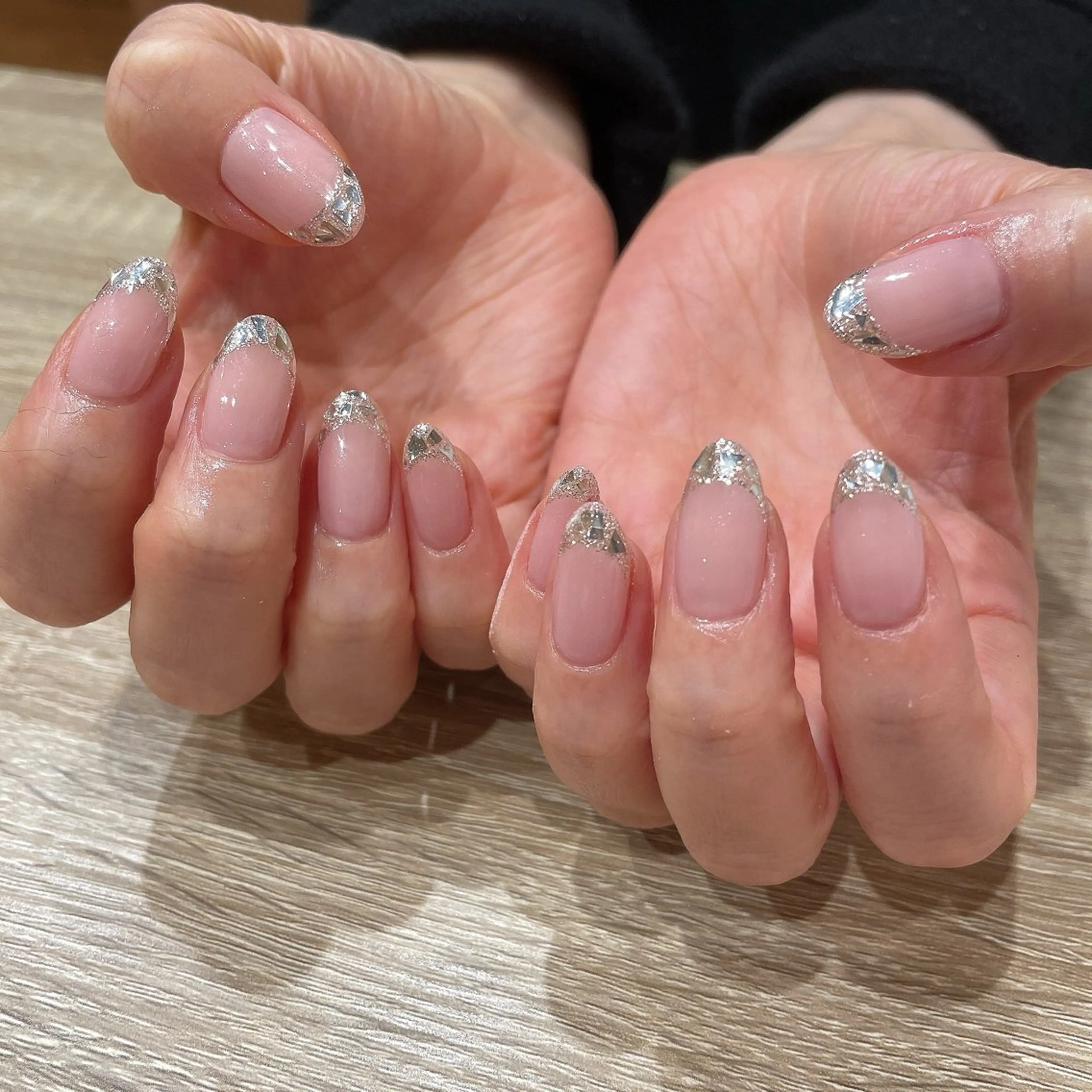 ネイル フレンチネイル ガラスフレンチ liberté🫧 新小岩のネイルデザイン