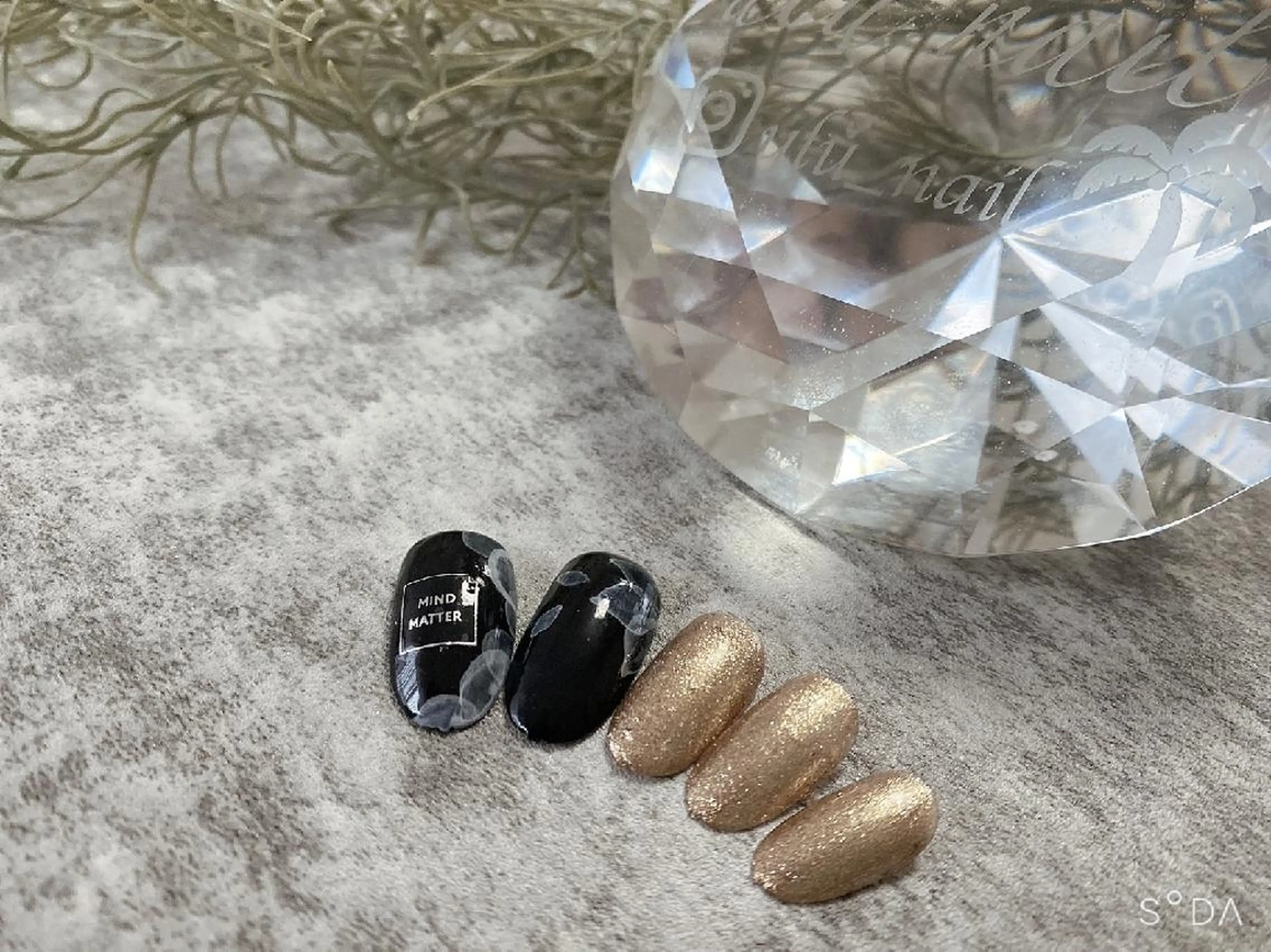 ネイル 佐野 愛美のネイルデザイン