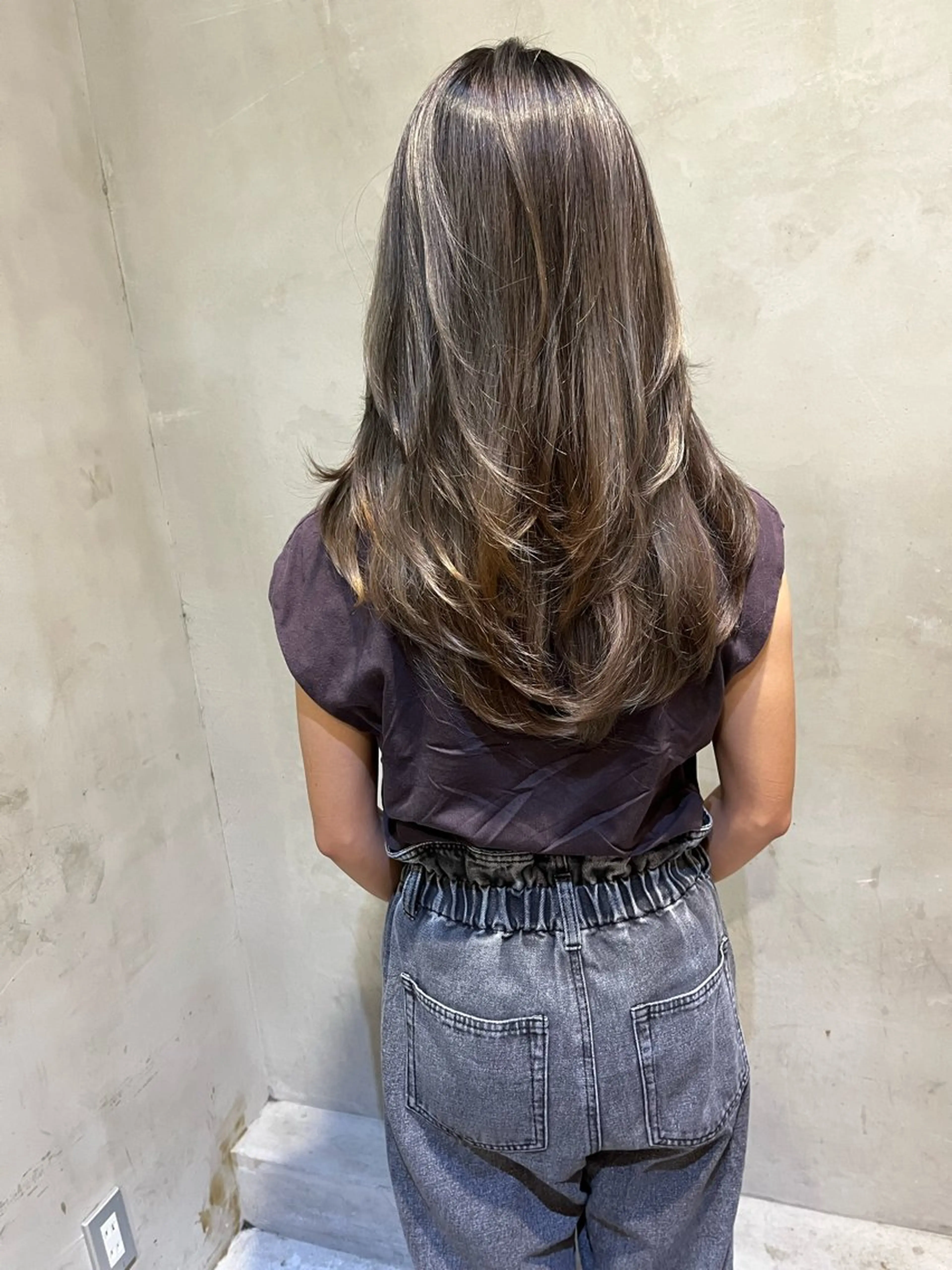 ロング カラー ヘアアレンジ ヘアカラー トリートメント ヘアセット ハイトーン/美髪矯正 🍃大江拓実のヘアスタイル