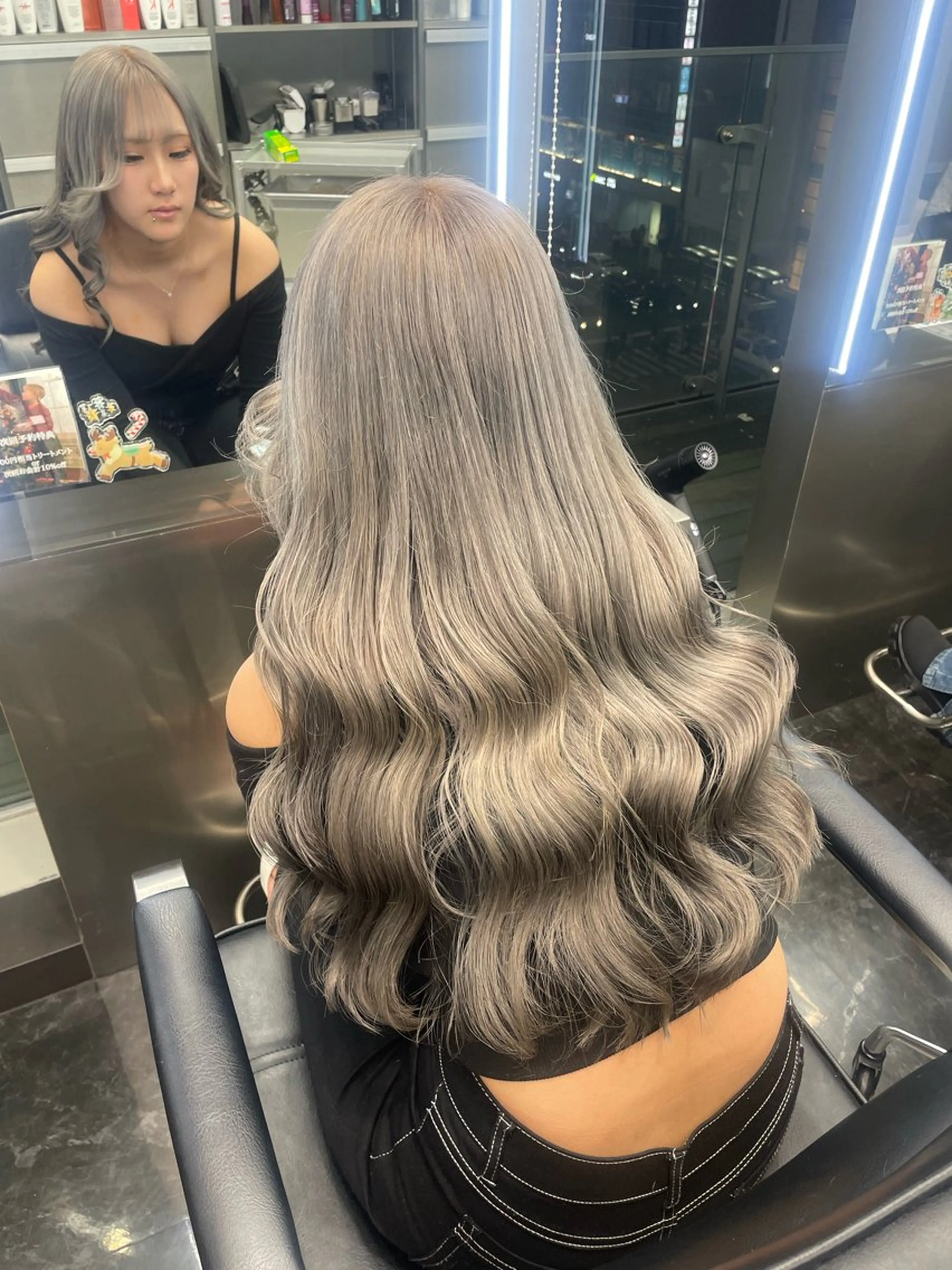 ロング カラー ヘアアレンジ メンズウルフ🐺♡ ブリーチ♡ヘアメ🎀のヘアスタイル