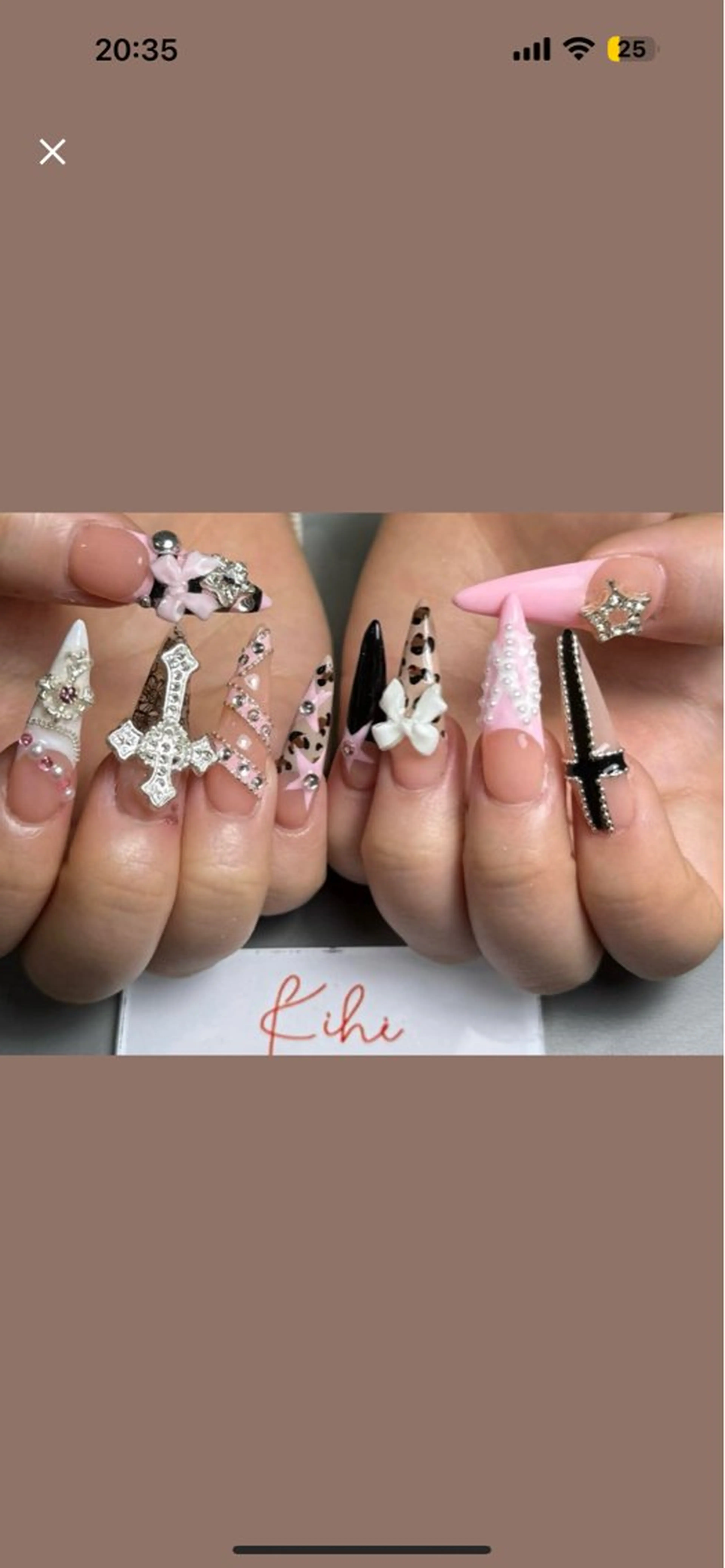 ネイル チークネイル フレンチネイル ジェルネイル グラデーション 韓国ネイル ハンドネイル 清水 ユナのネイルデザイン