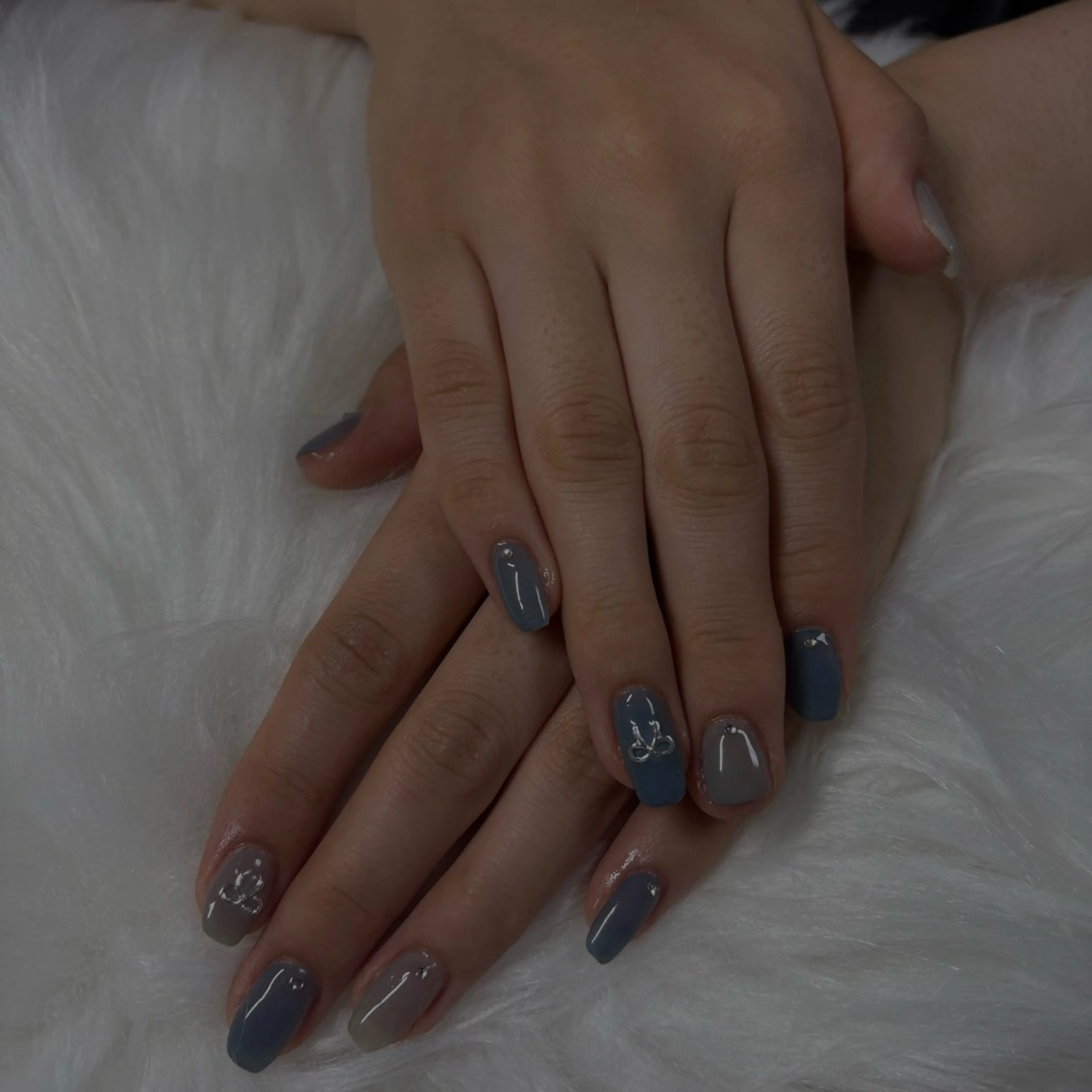 ネイル ブルー 長さ出し フットネイル ハート キラキラネイル vante_aimi .パラジェル取扱店のネイルデザイン