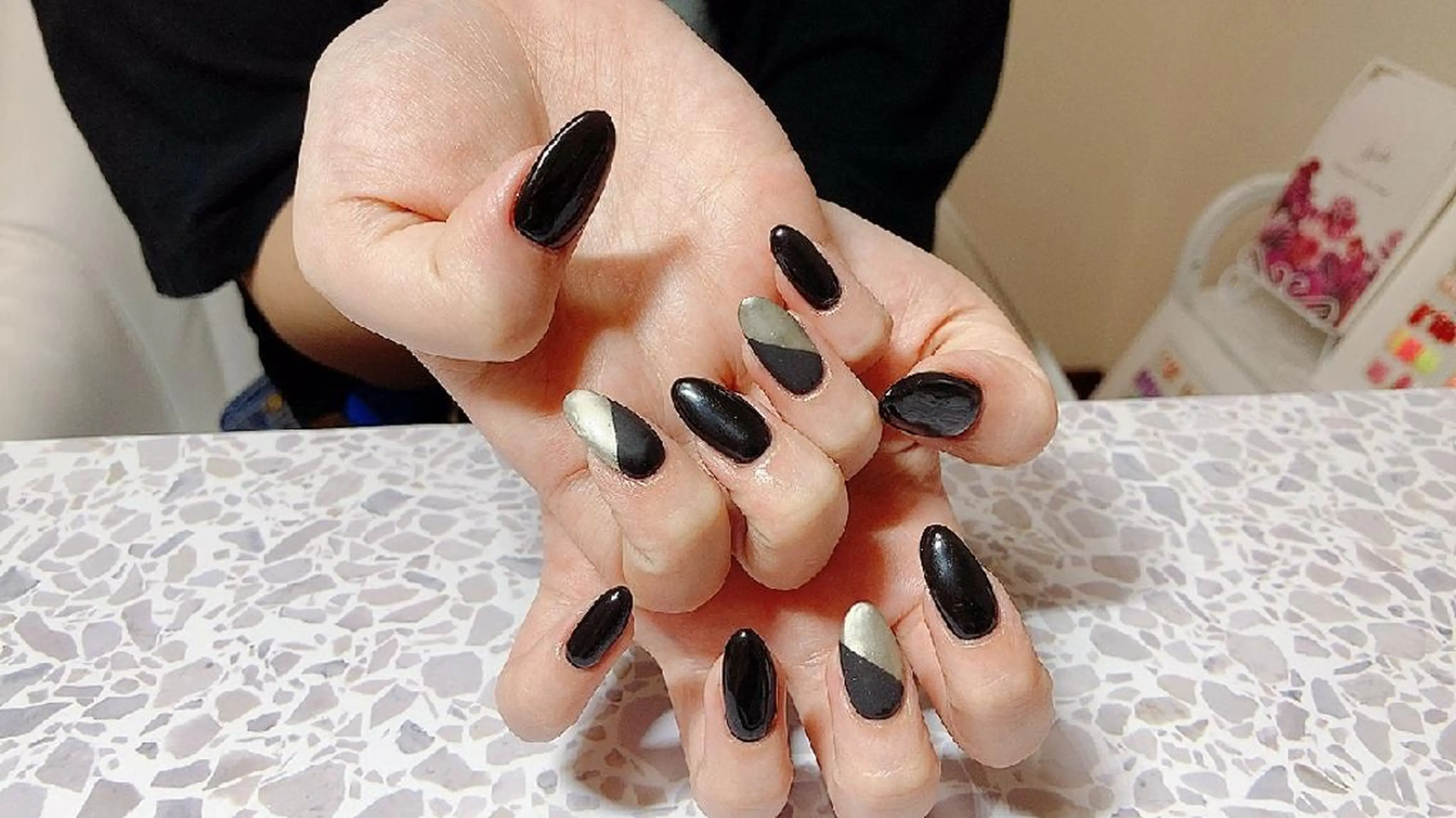 ネイル フレンチネイル ミラーネイル JEWEL nailのネイルデザイン