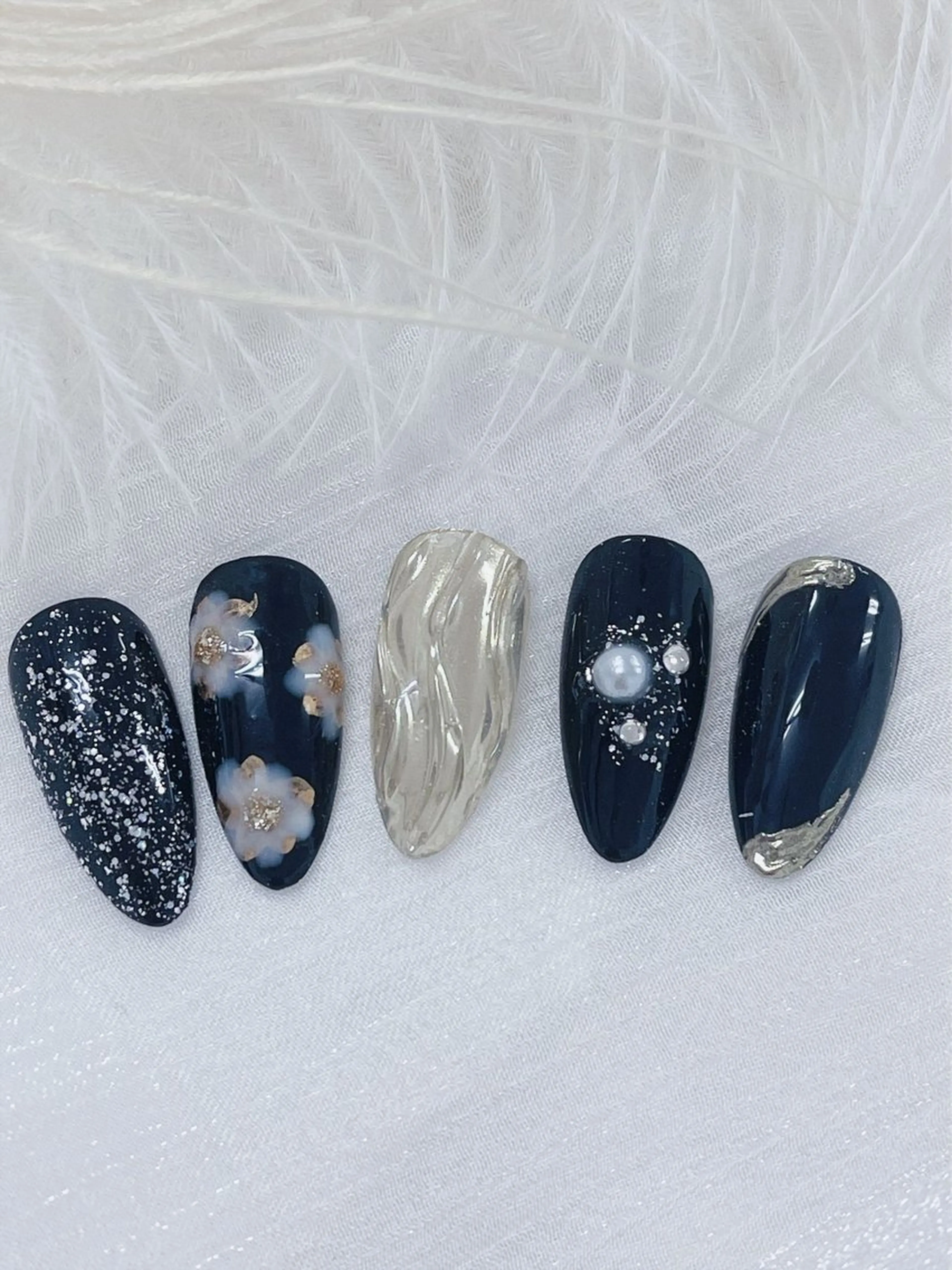 ネイル チークネイル 成人式 フレンチネイル グラデーション 氷ネイル・うるうるネイル 陳 rinaのネイルデザイン