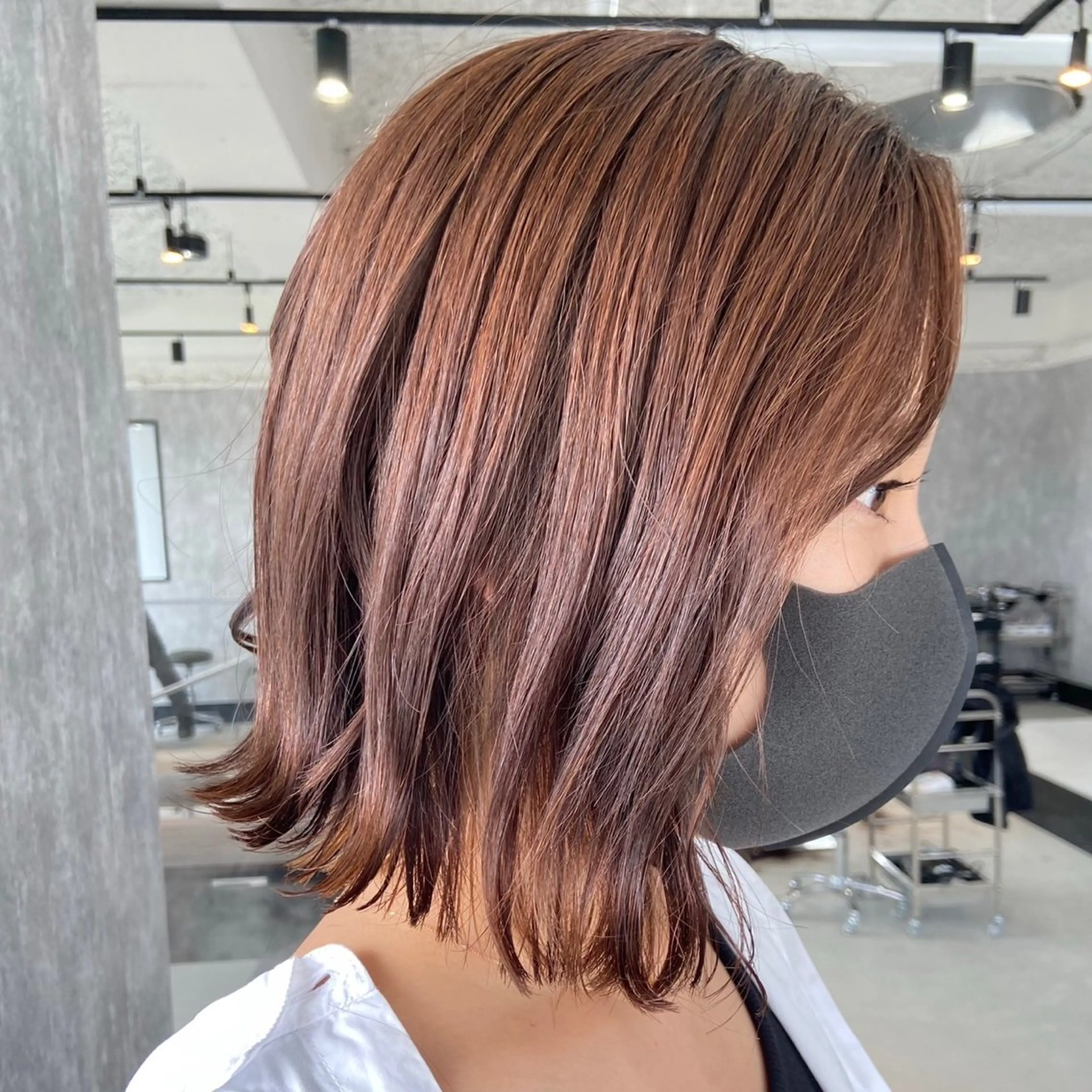 ミディアム カラー ヘアカラー TIDEHAIR SHOBUのヘアスタイル