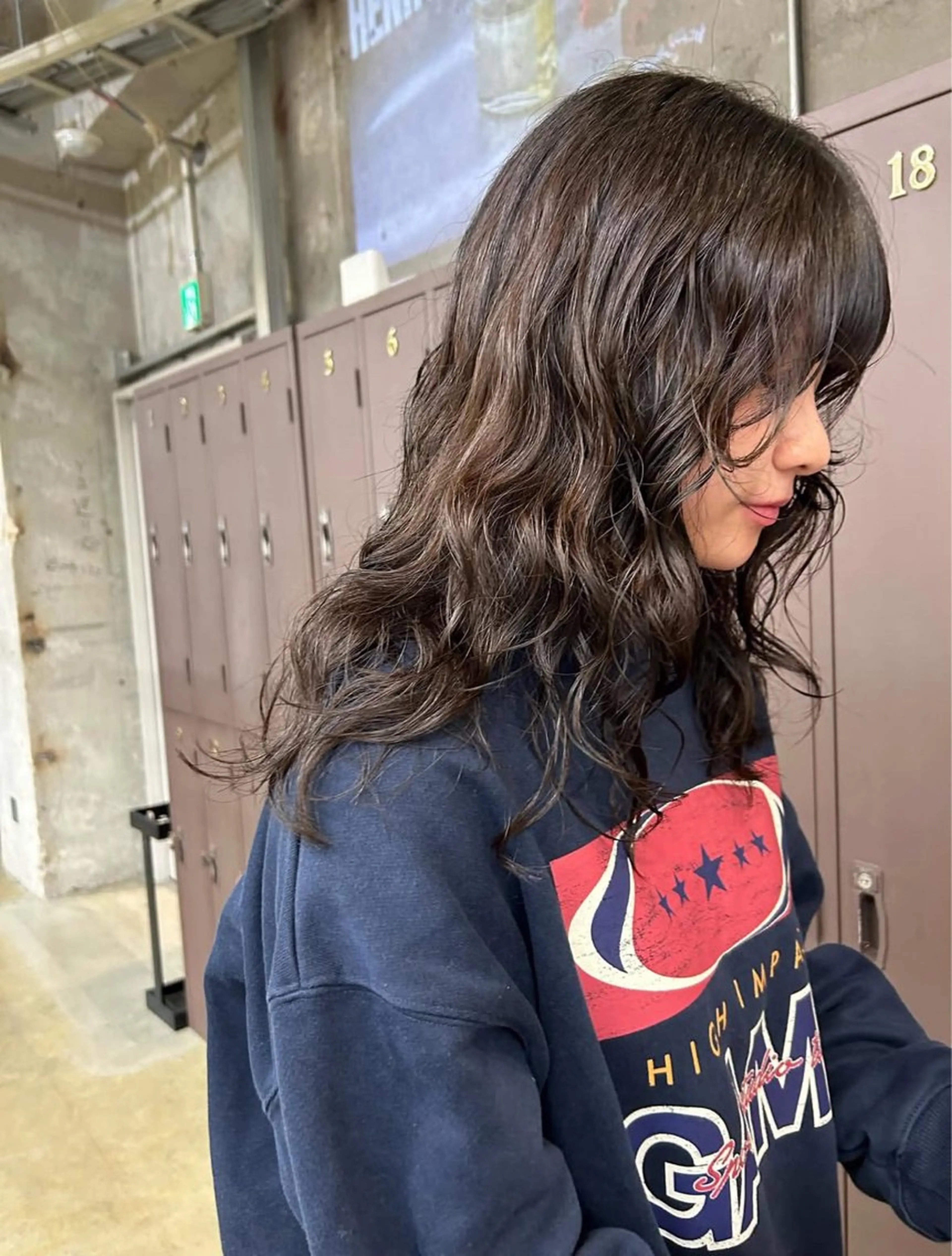 ロング パーマ 森田遥奈/透明感カラ ー/似合わせカットのヘアスタイル