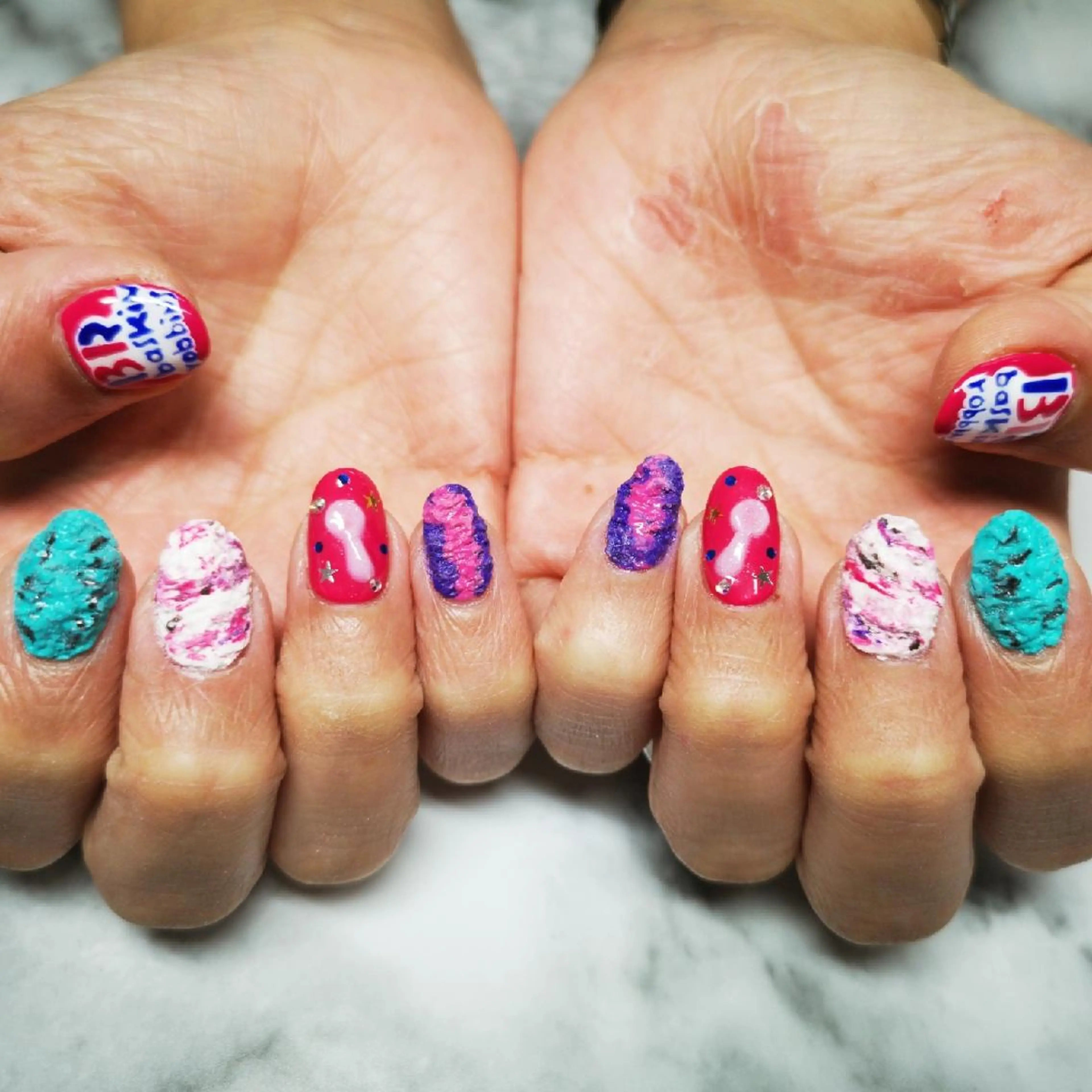ネイル 氷ネイル・うるうるネイル 石渡 美弥のネイルデザイン