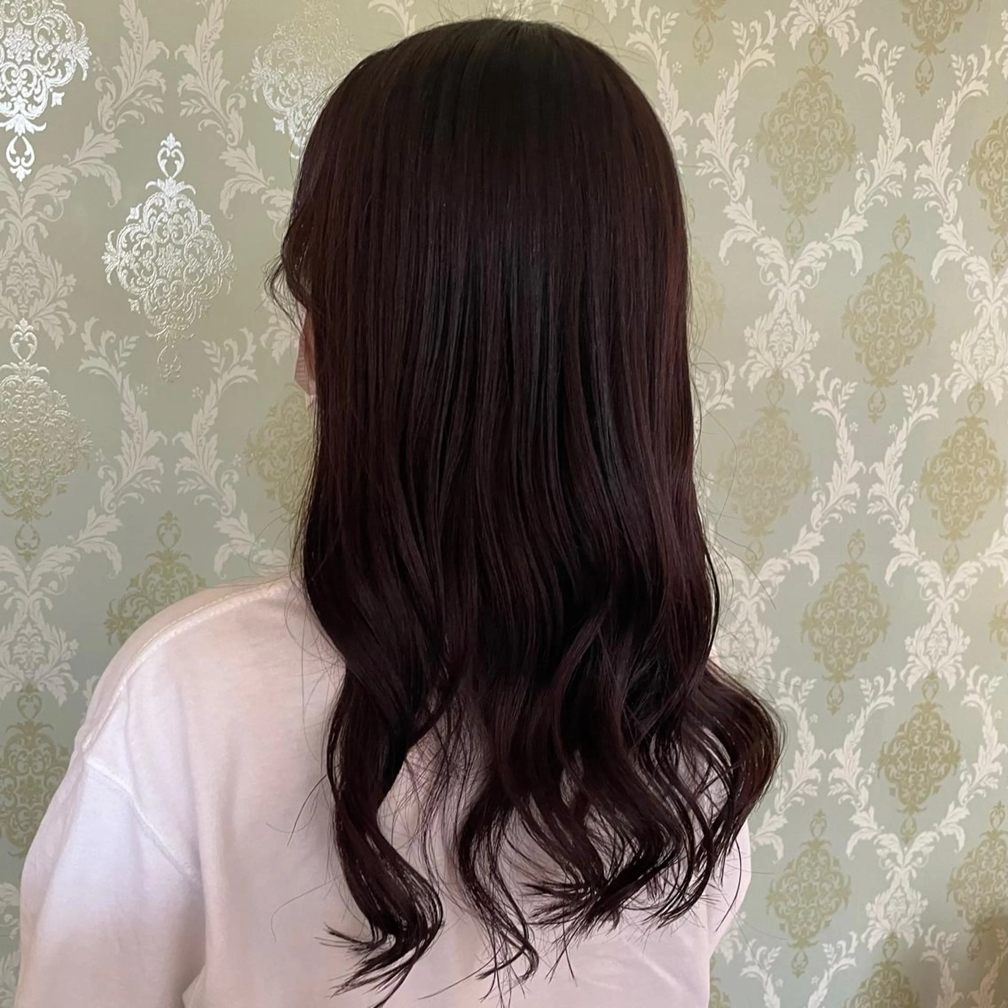 ロング カラー トリートメント EARTH中島 秋桜久のヘアスタイル