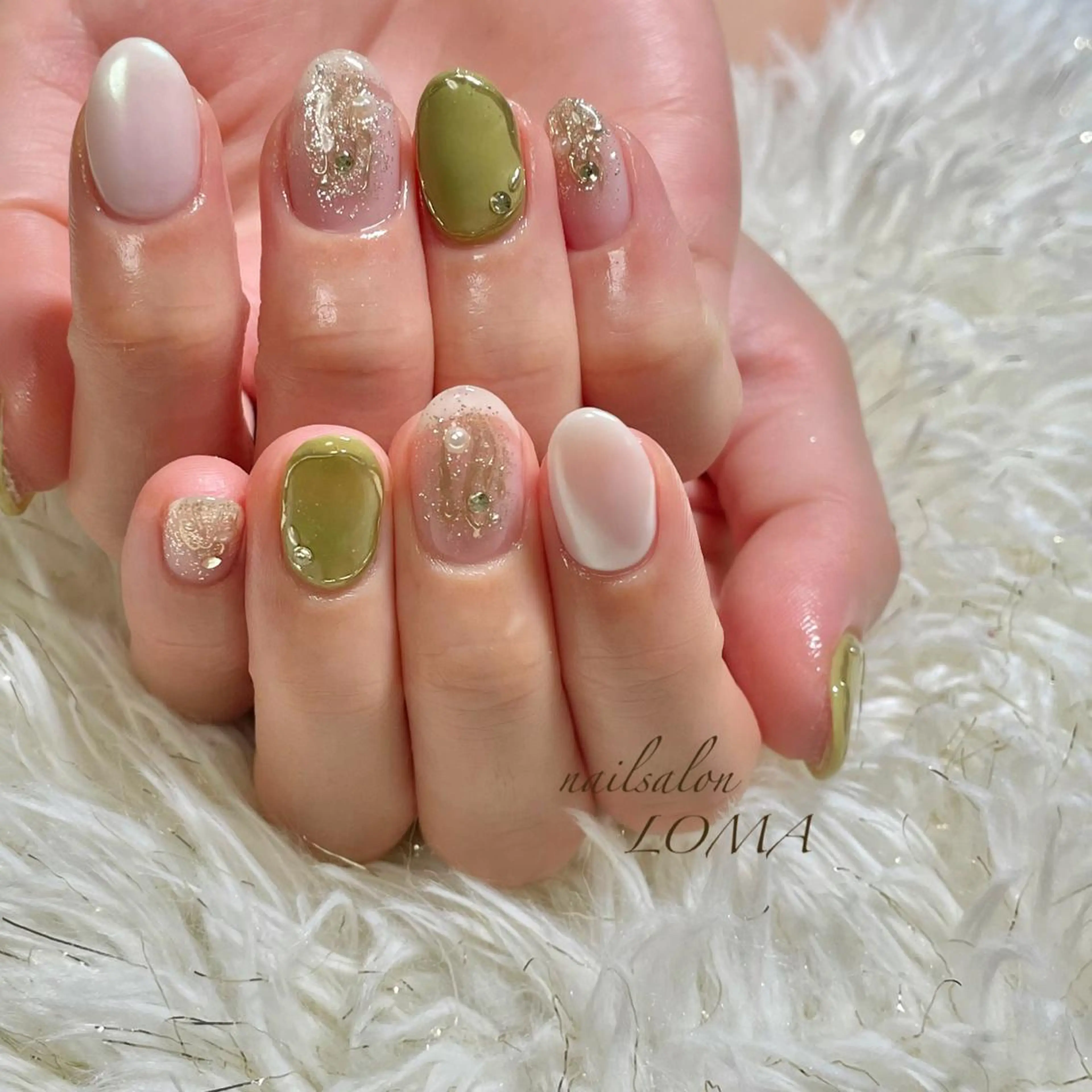 ネイル m-nail所属・m-nail 🌙minamiのネイルデザイン