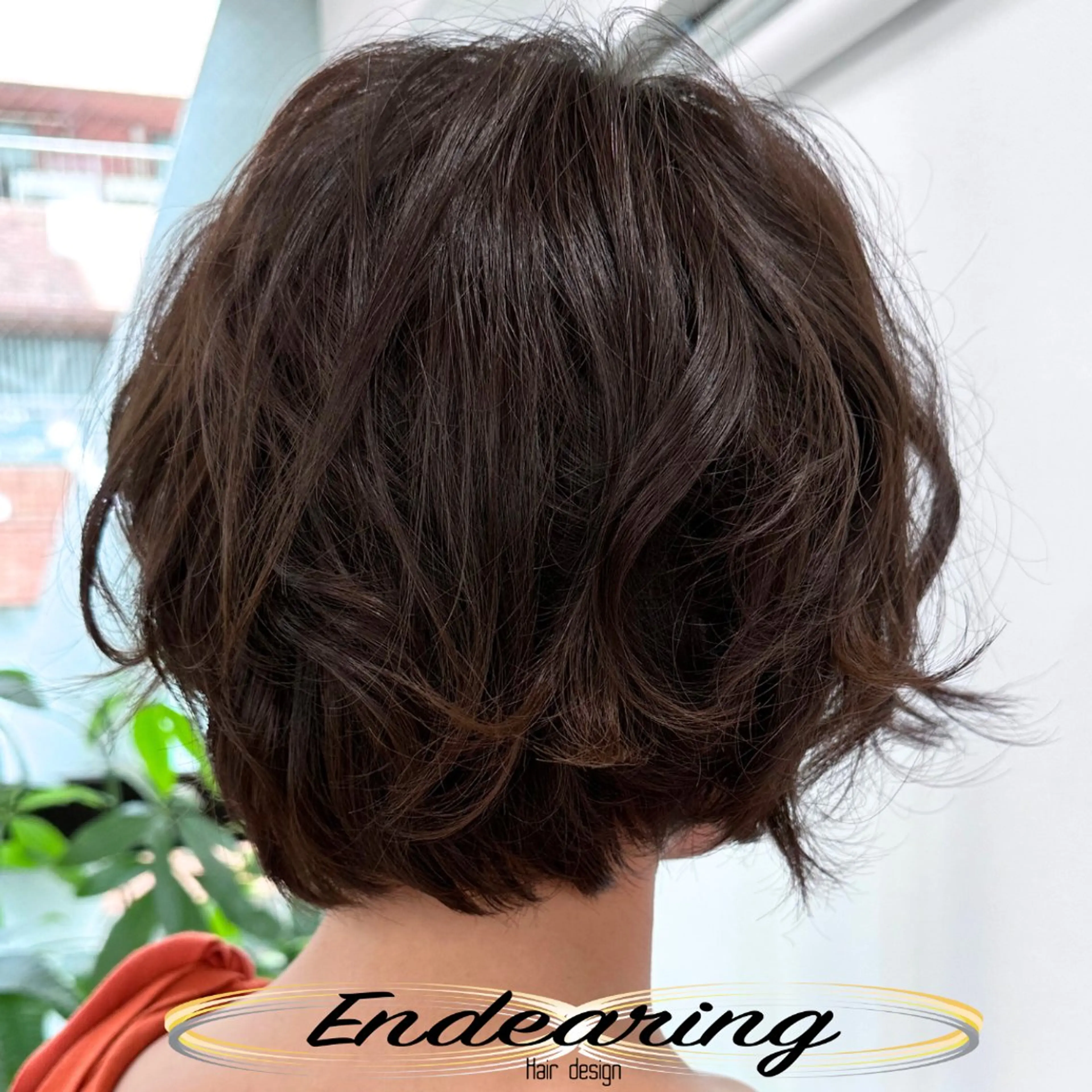 ショート ショートボブ ボブ くせ毛 ショートヘア カット ヘアカラー Endearing 銀座/レイヤーカットのヘアスタイル