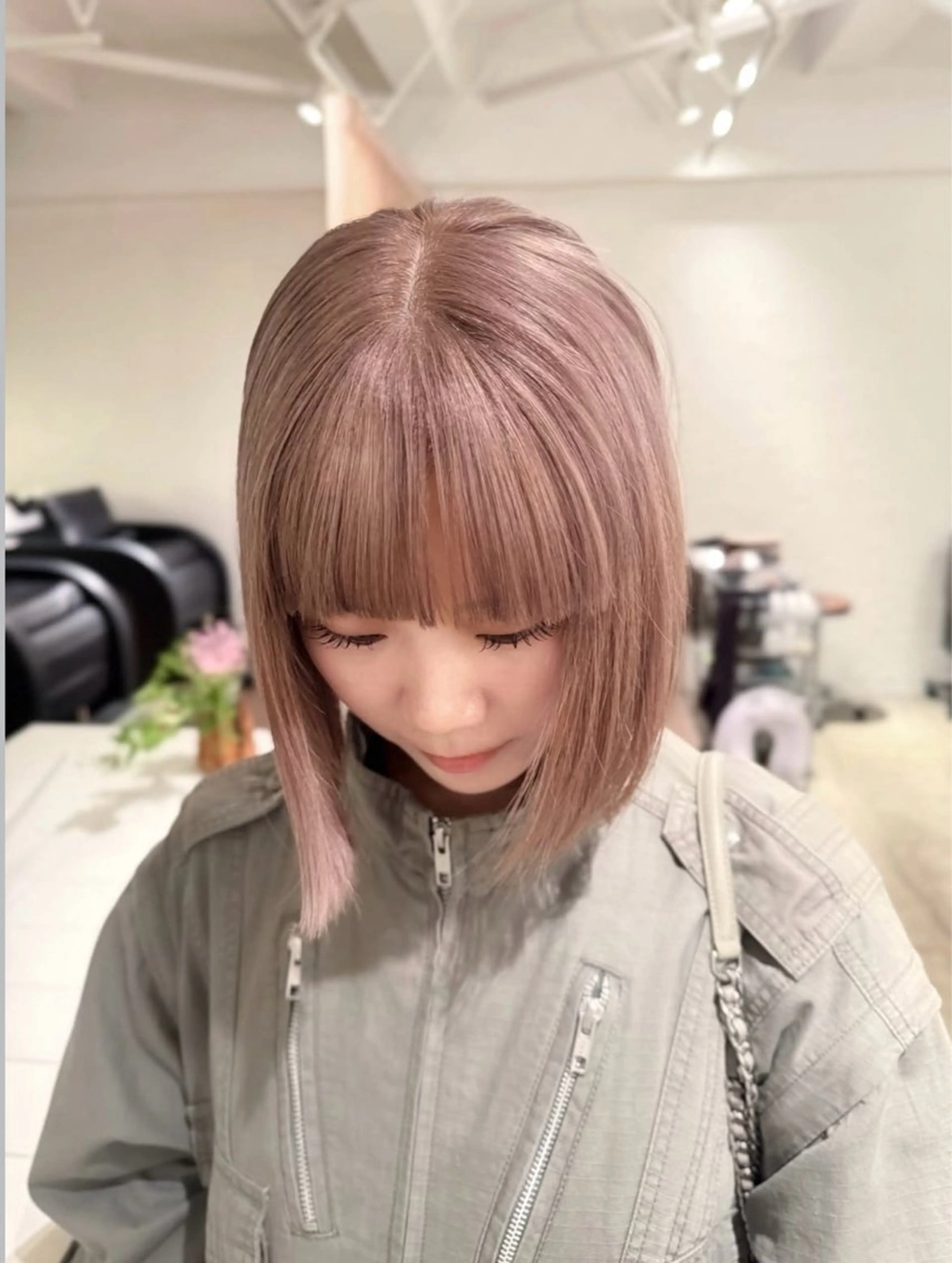 カラー 林 妃和のヘアスタイル
