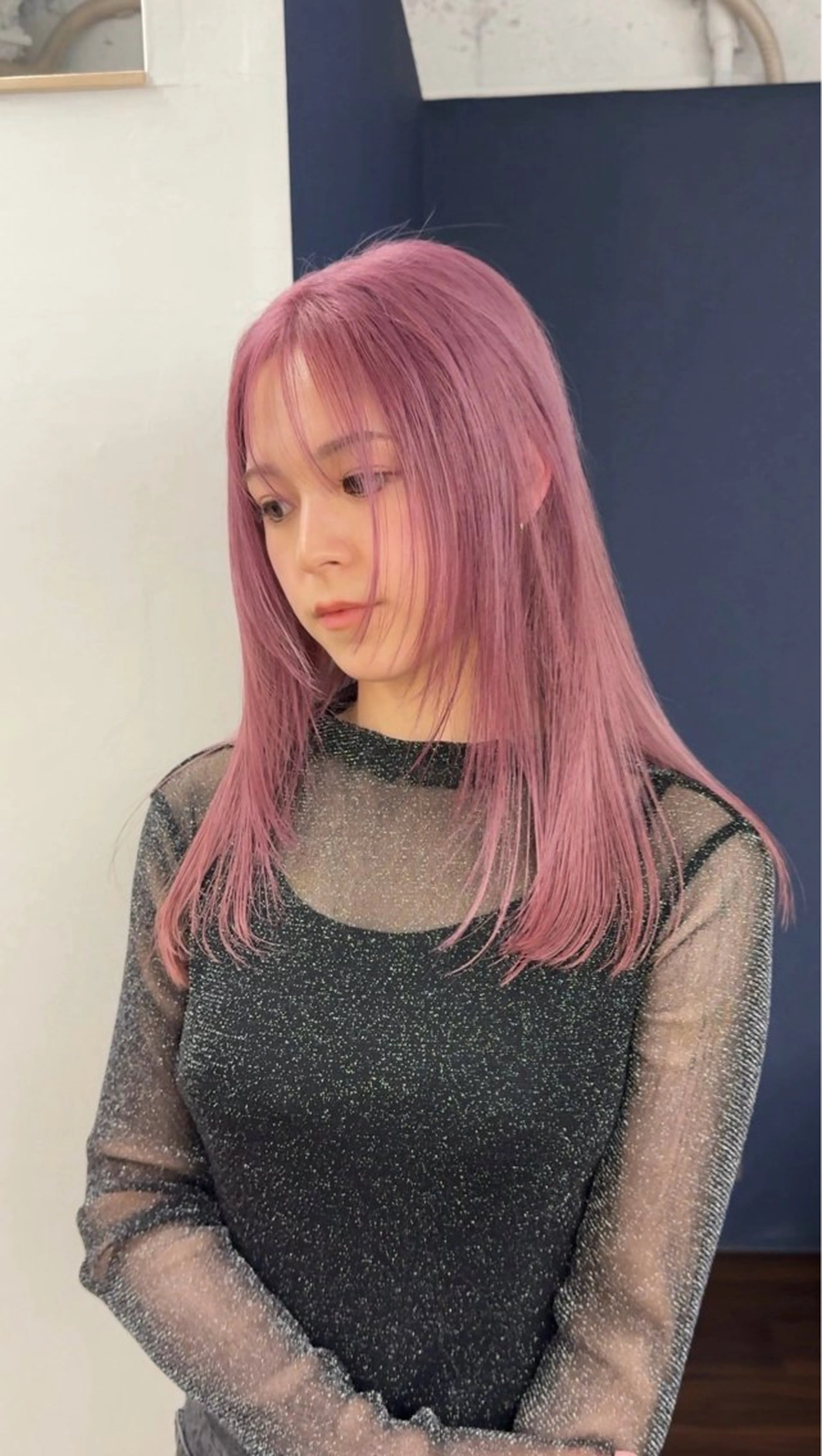 ロング カラー アッシュ ベージュカラー ブリーチ ブロンド ブラウンカラー カット ヘアカラー トリートメント ブリーチ　ハイトーン 特化🌈フジタハルキのヘアスタイル