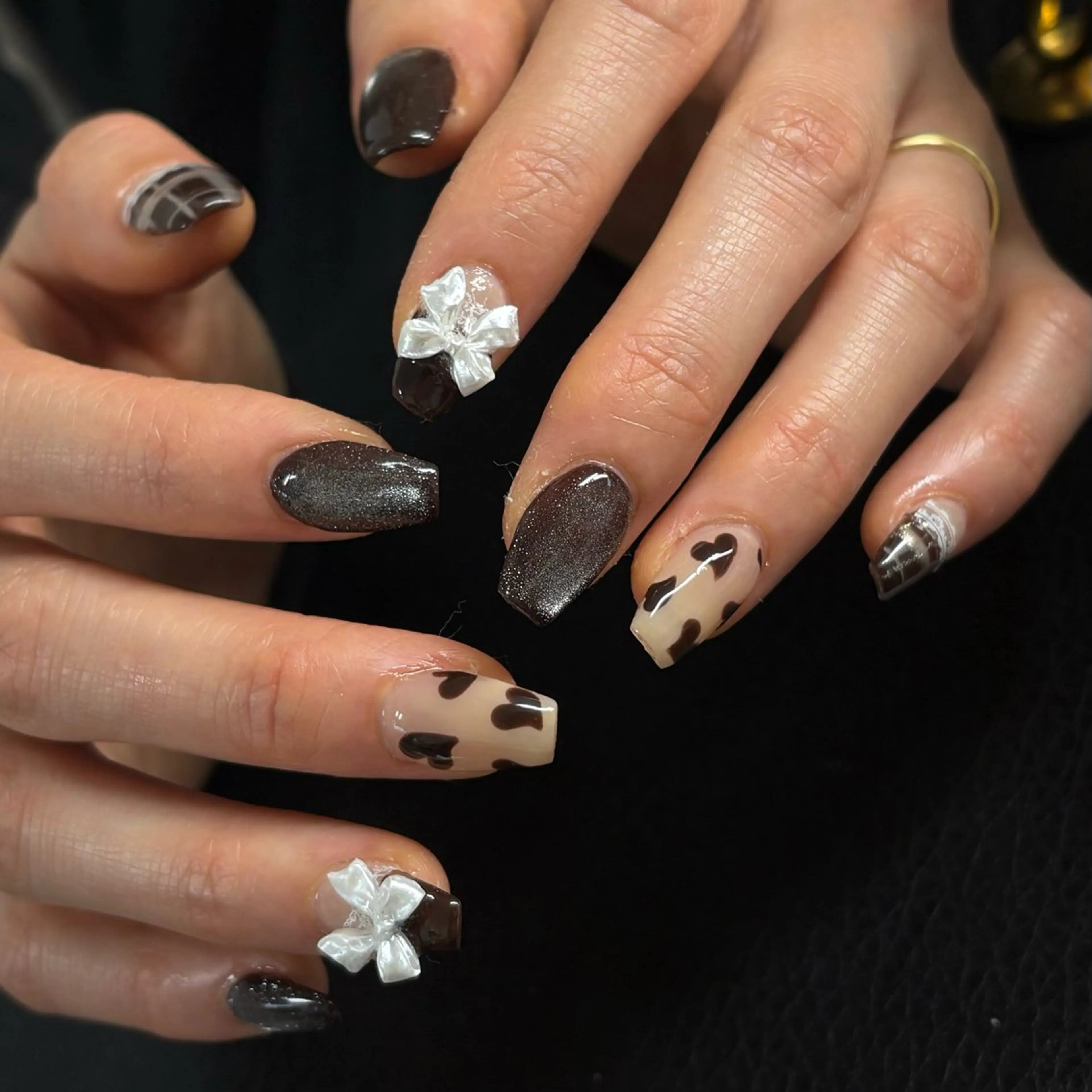 ネイル ハンドネイル ネイルサロンAmo 🎀のネイルデザイン