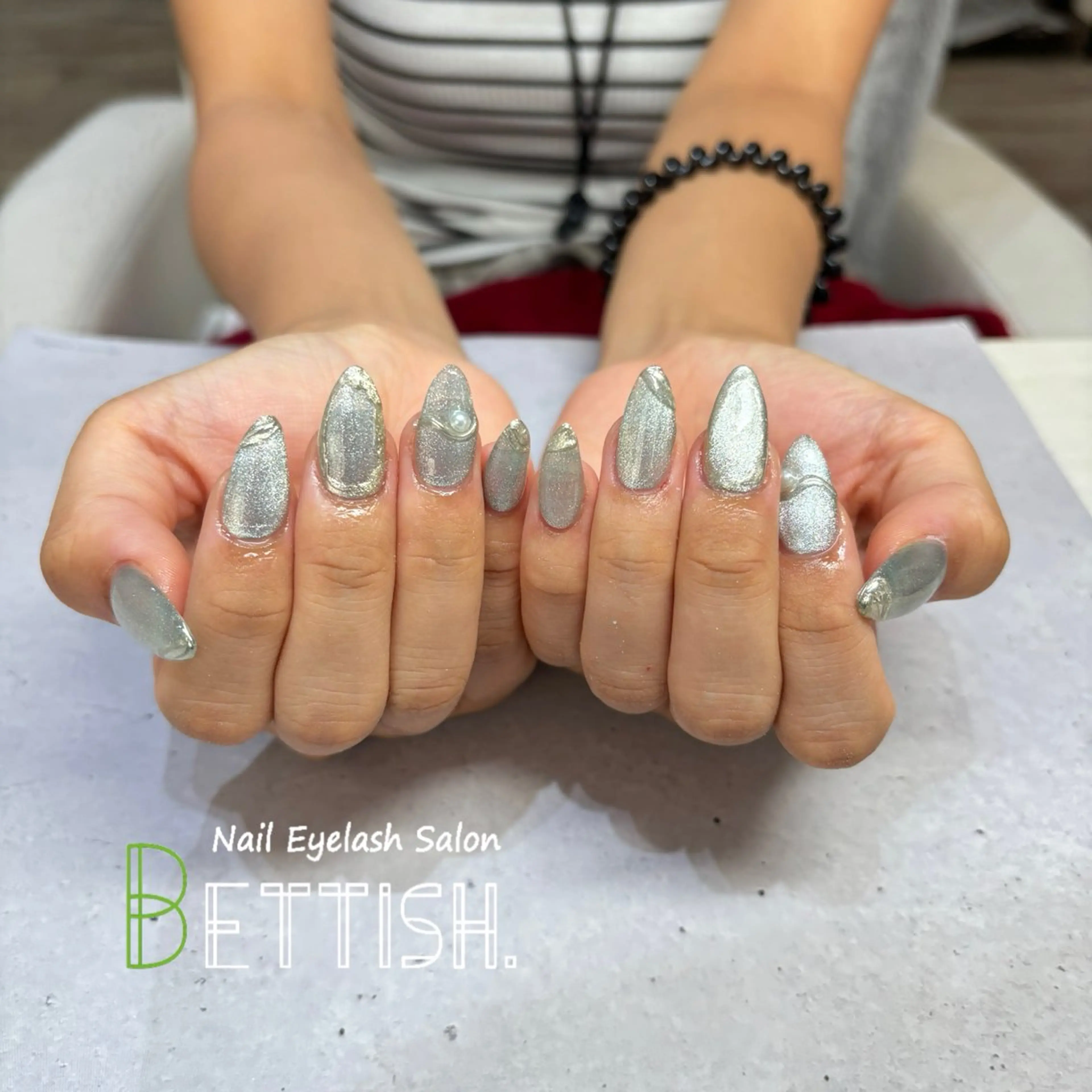 ネイル ハンドネイル NiuShe SERIのネイルデザイン