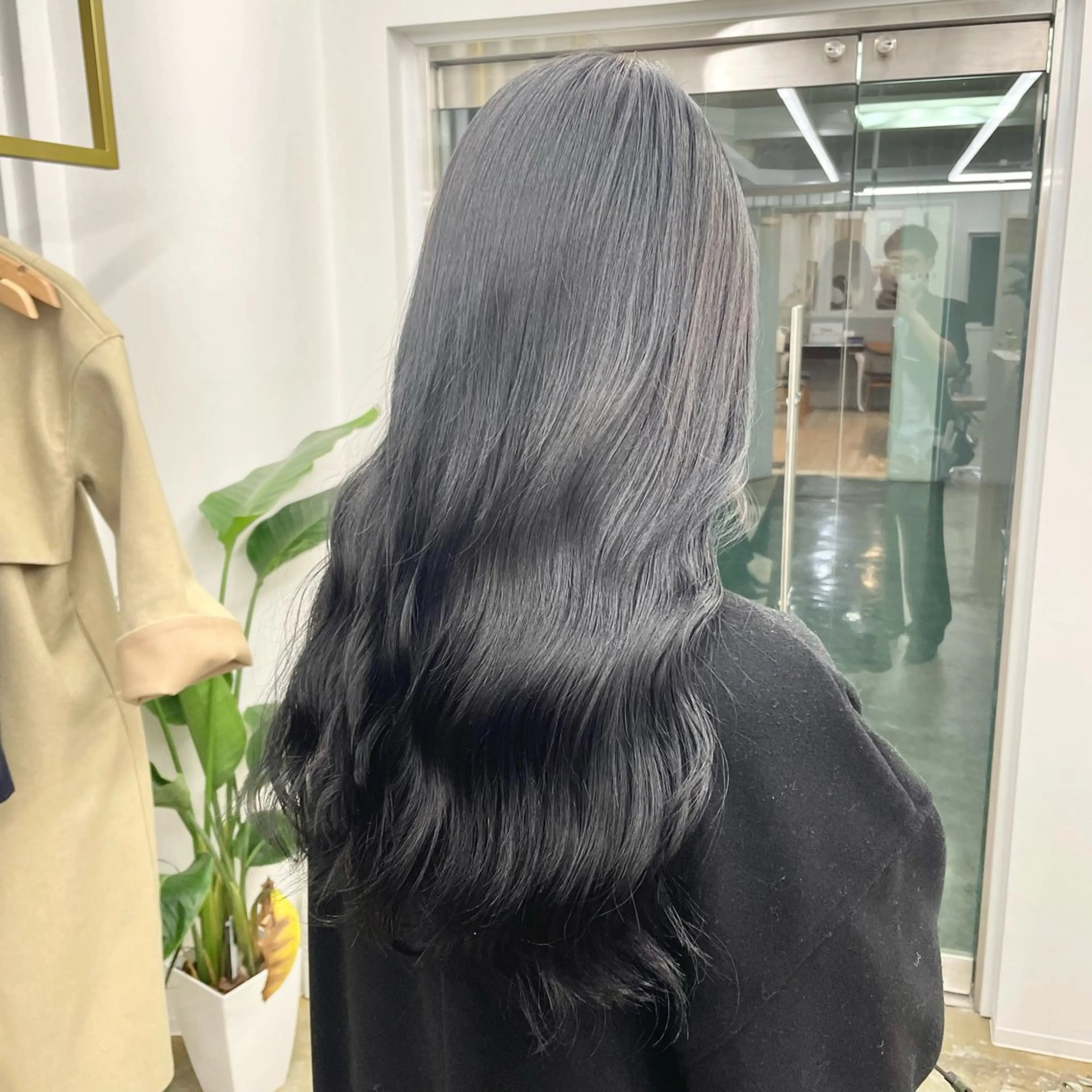 ロング カラー ヘアカラー トリートメント 肌に馴染む暗髪 梅田・増田のヘアスタイル