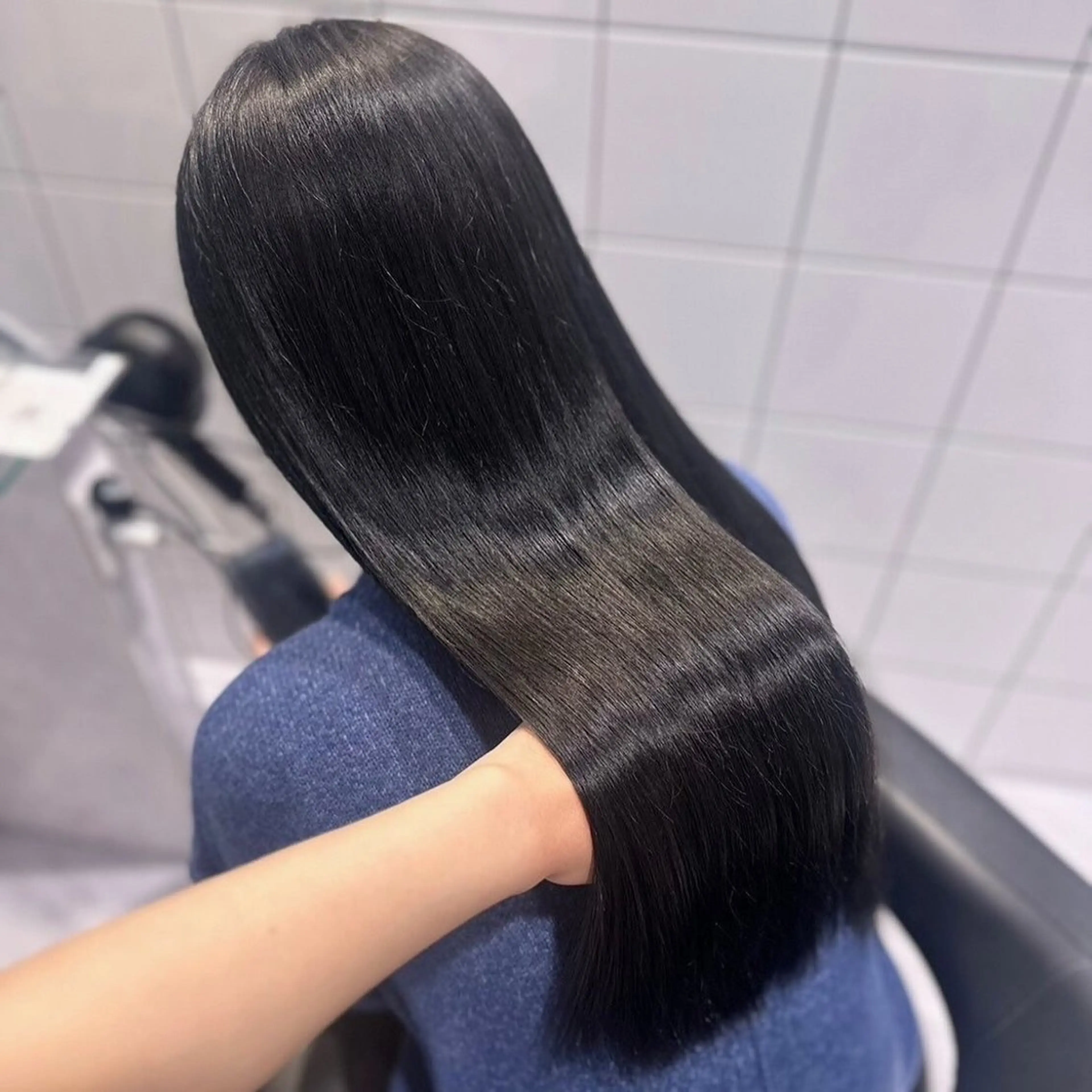 💍うねり解消💍サラ艶ストレートを叶える縮毛矯正＋似合わせカット💍の写真