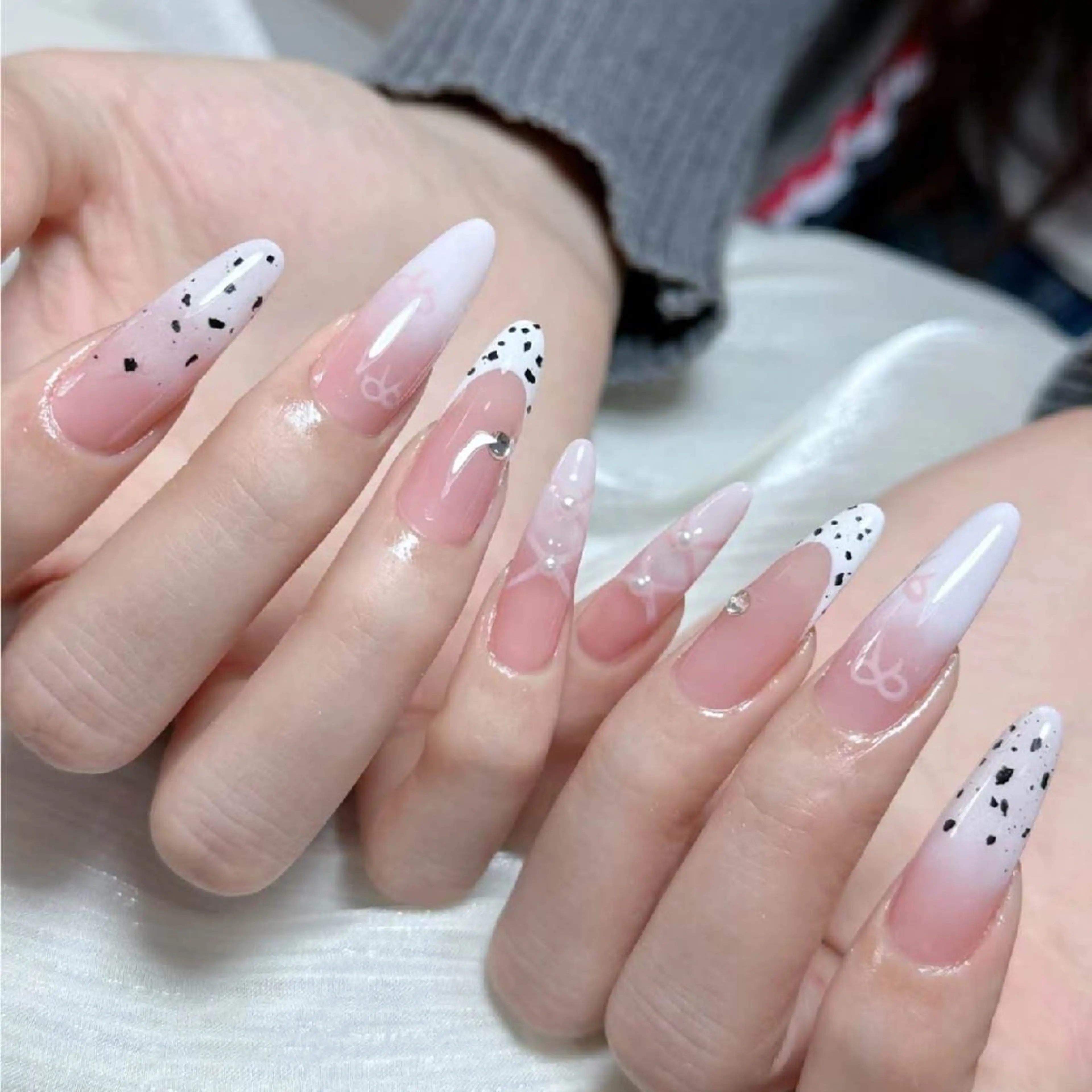 持ち込みデザイン4本※ジェルオフ別途＋500円の写真