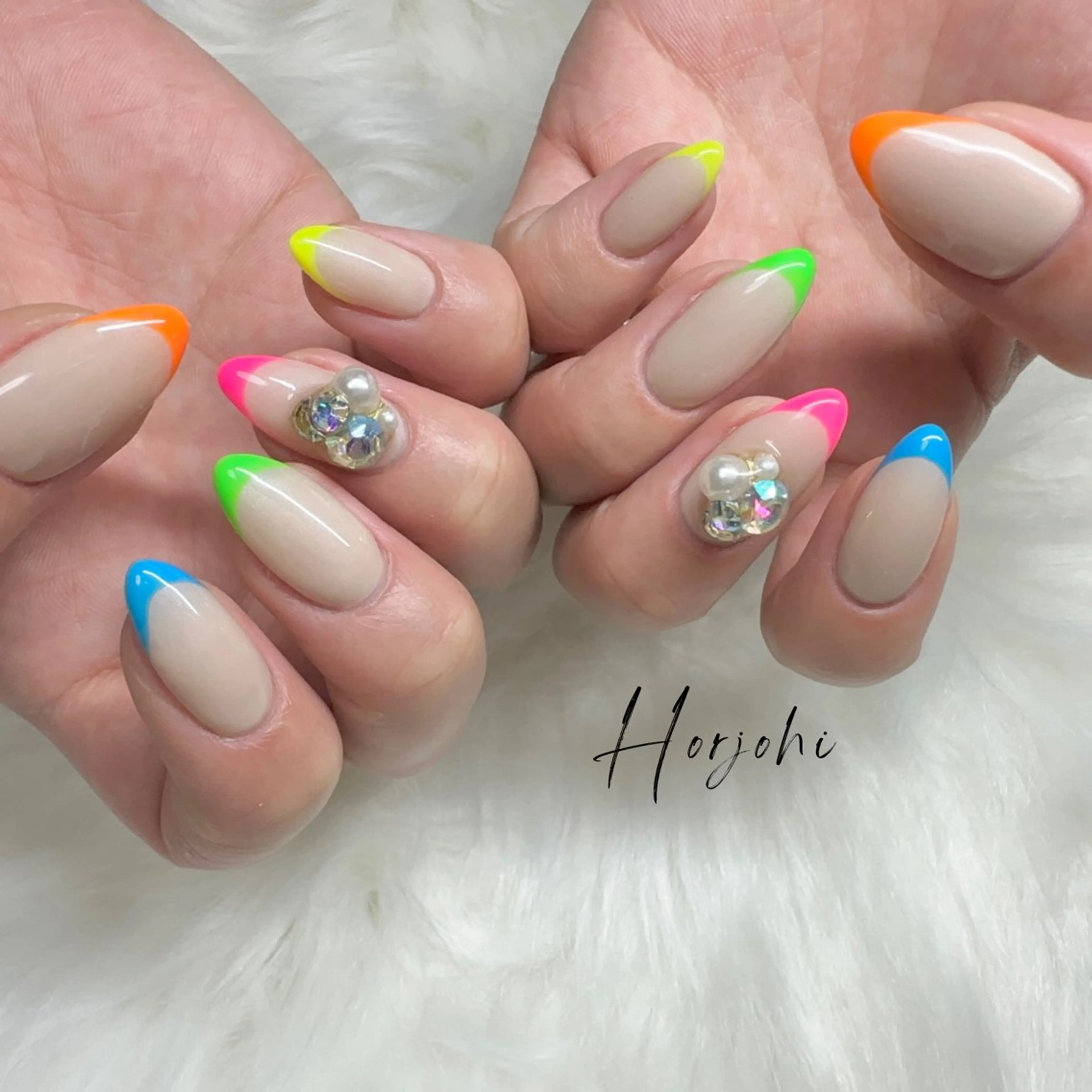 ネイル nailsalon Horjohiのネイルデザイン