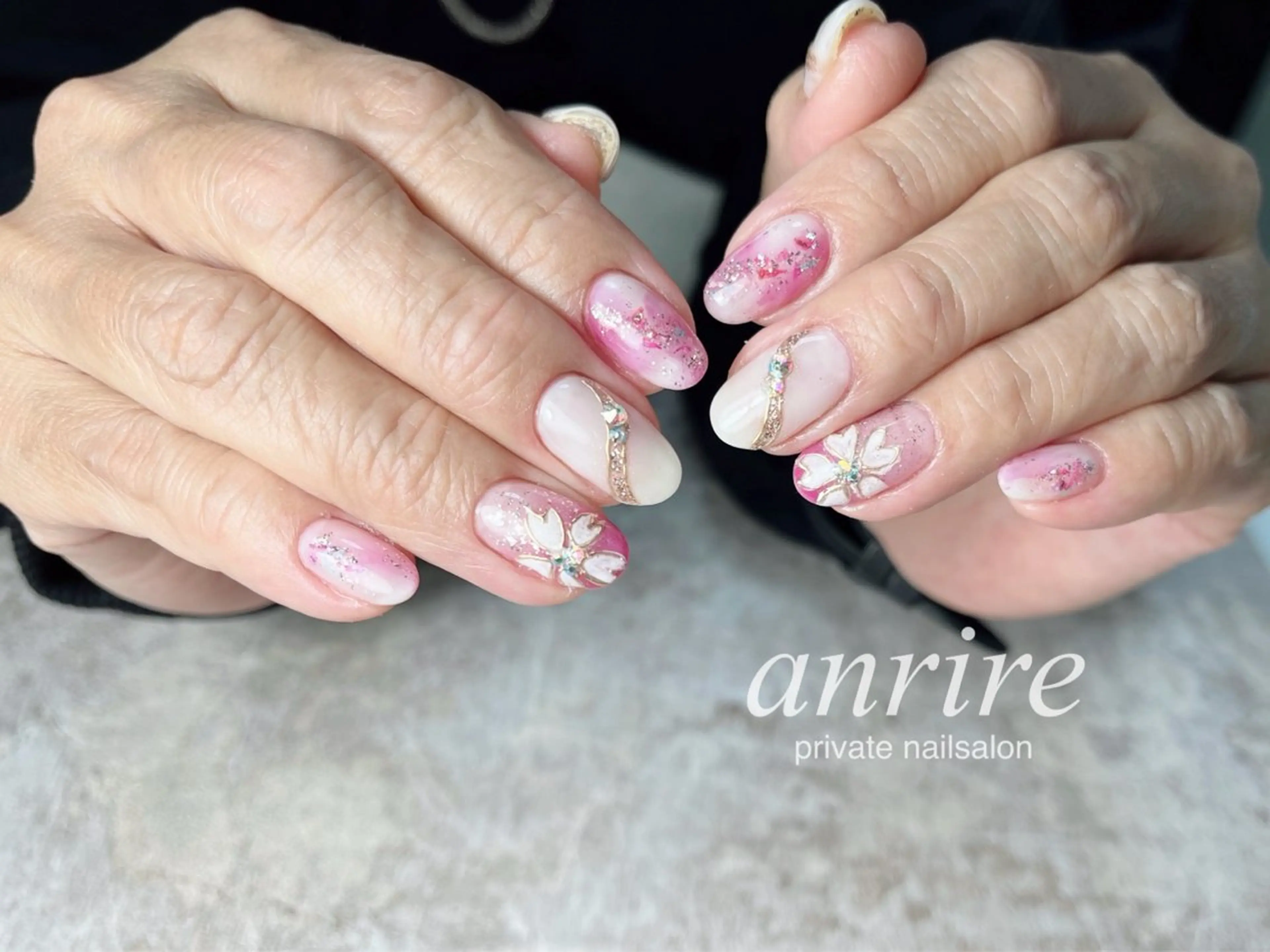 ネイル フラワーネイル キラキラネイル ラメ(グリッター) ミラーネイル ニュアンスネイル ハンドネイル nailsalon anrireのネイルデザイン