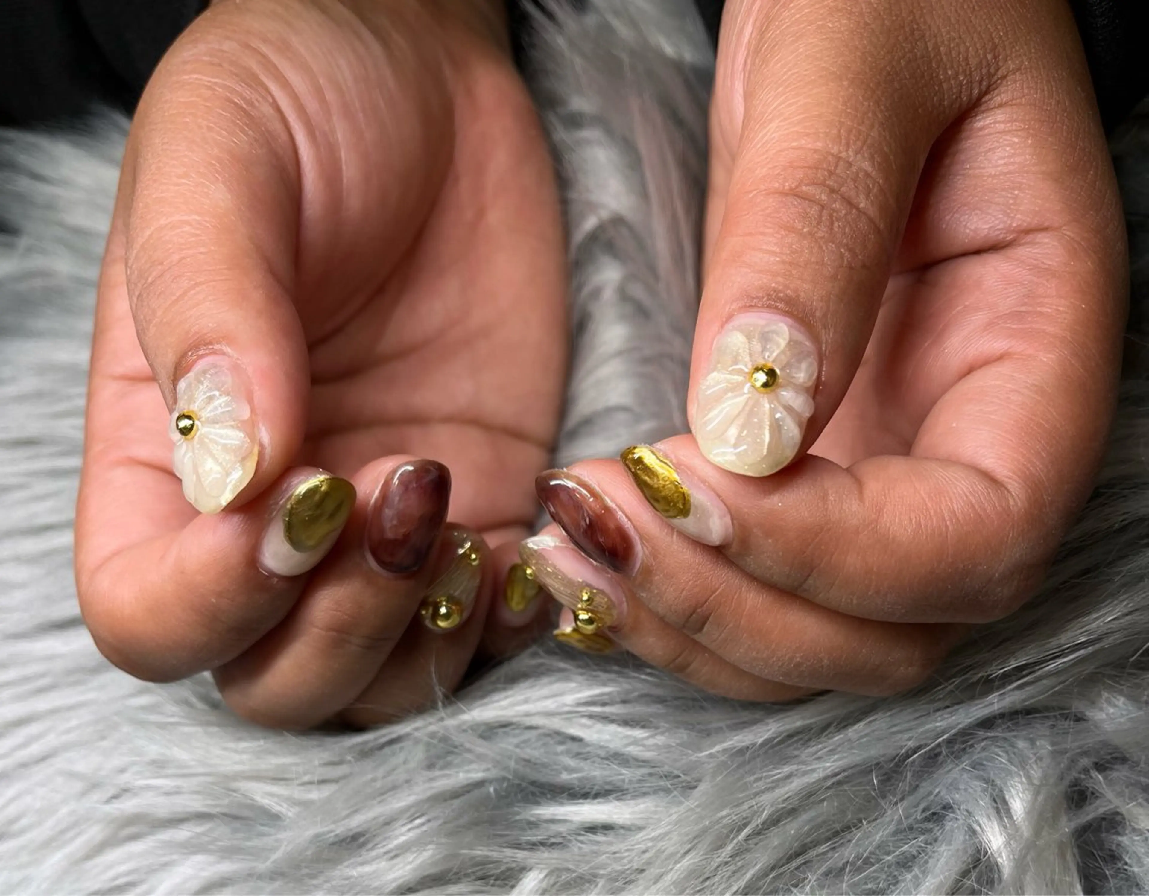 ネイル ぷっくりネイル ハンドネイル S. SAYAのネイルデザイン