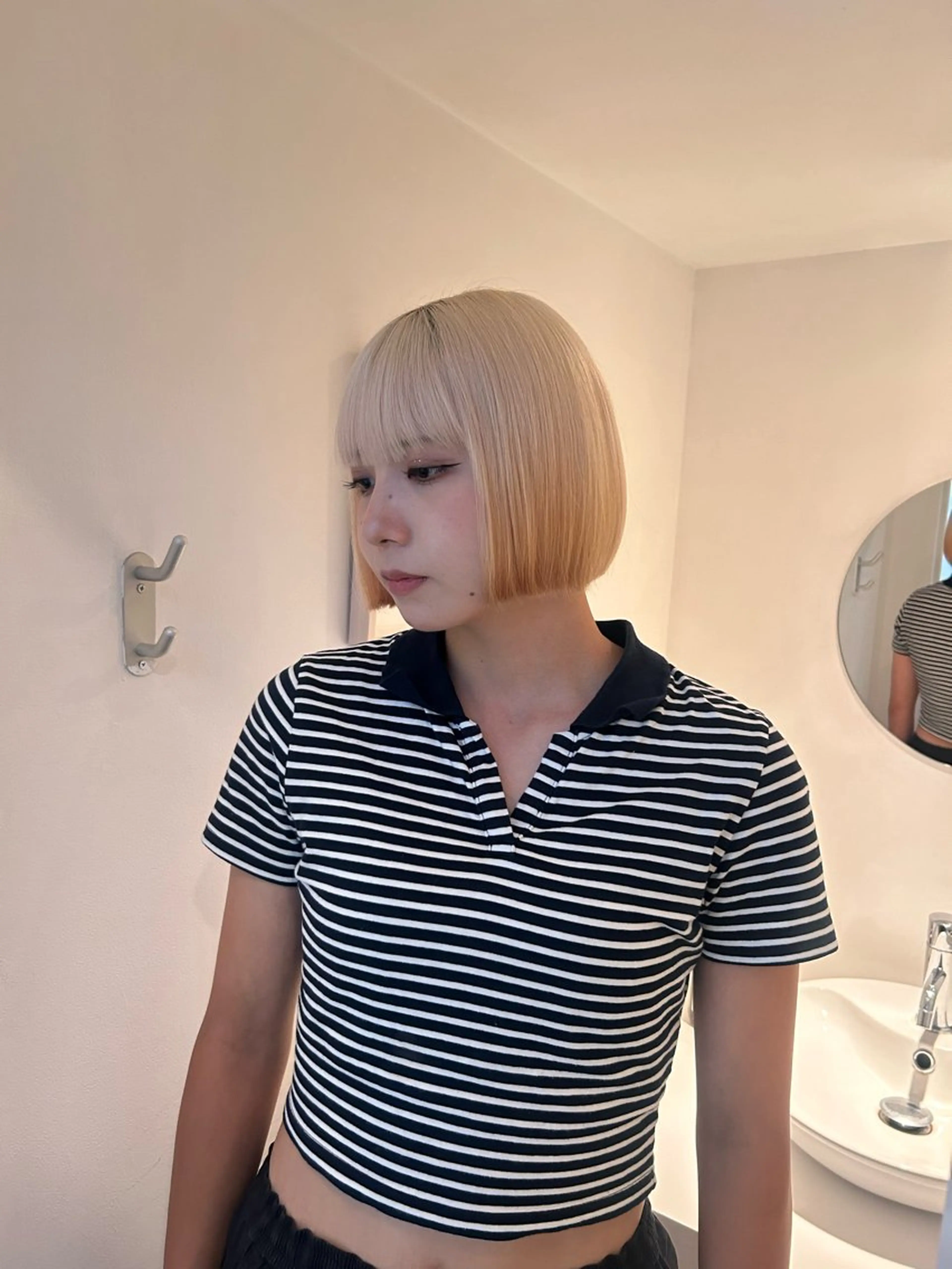 カラー かがやしづ ⭐️ハイトーンのヘアスタイル