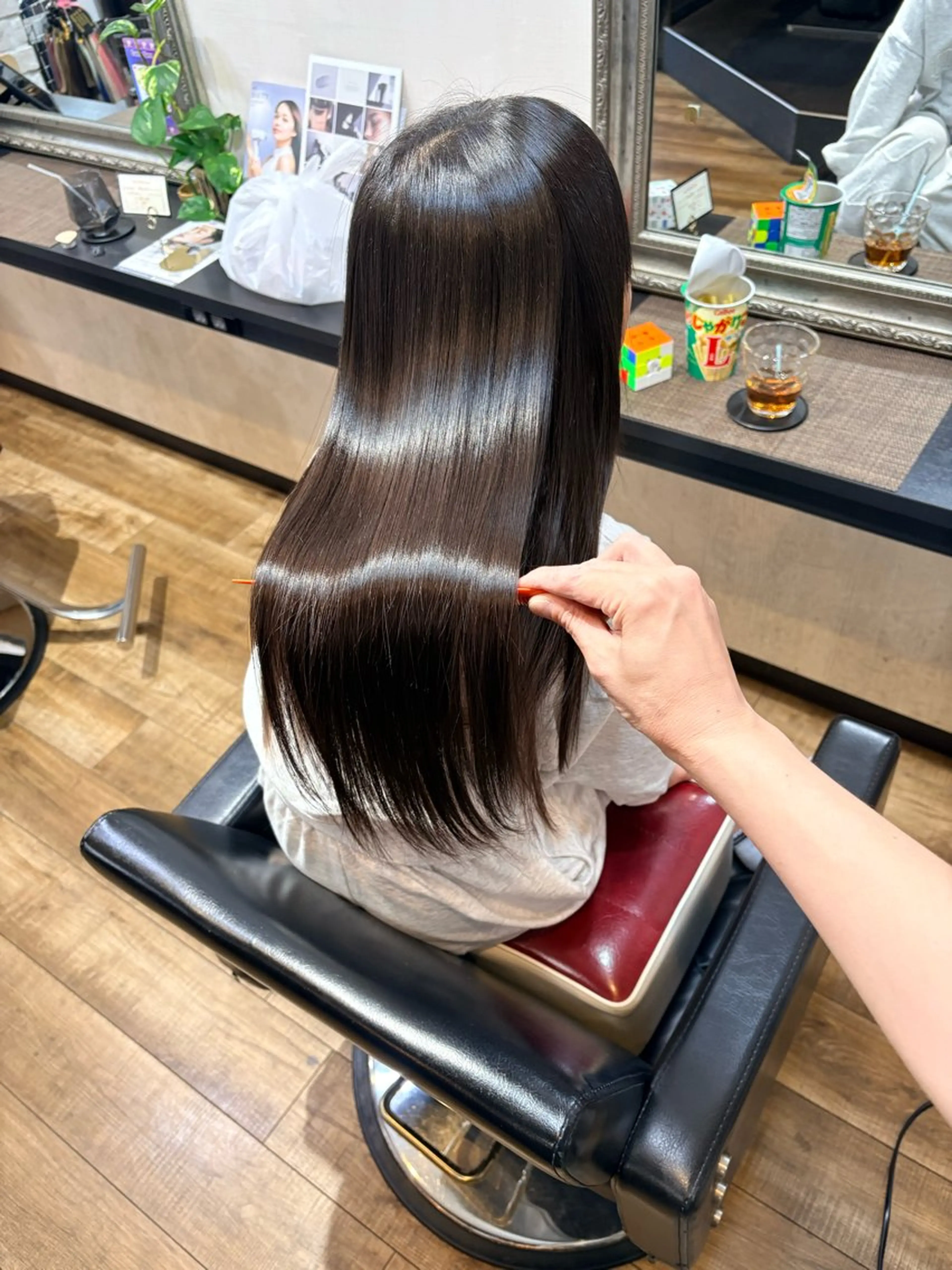 ロング キッズ 髪質改善 縮毛矯正 きむえり/髪質改善 /うねり広がり改善のヘアスタイル