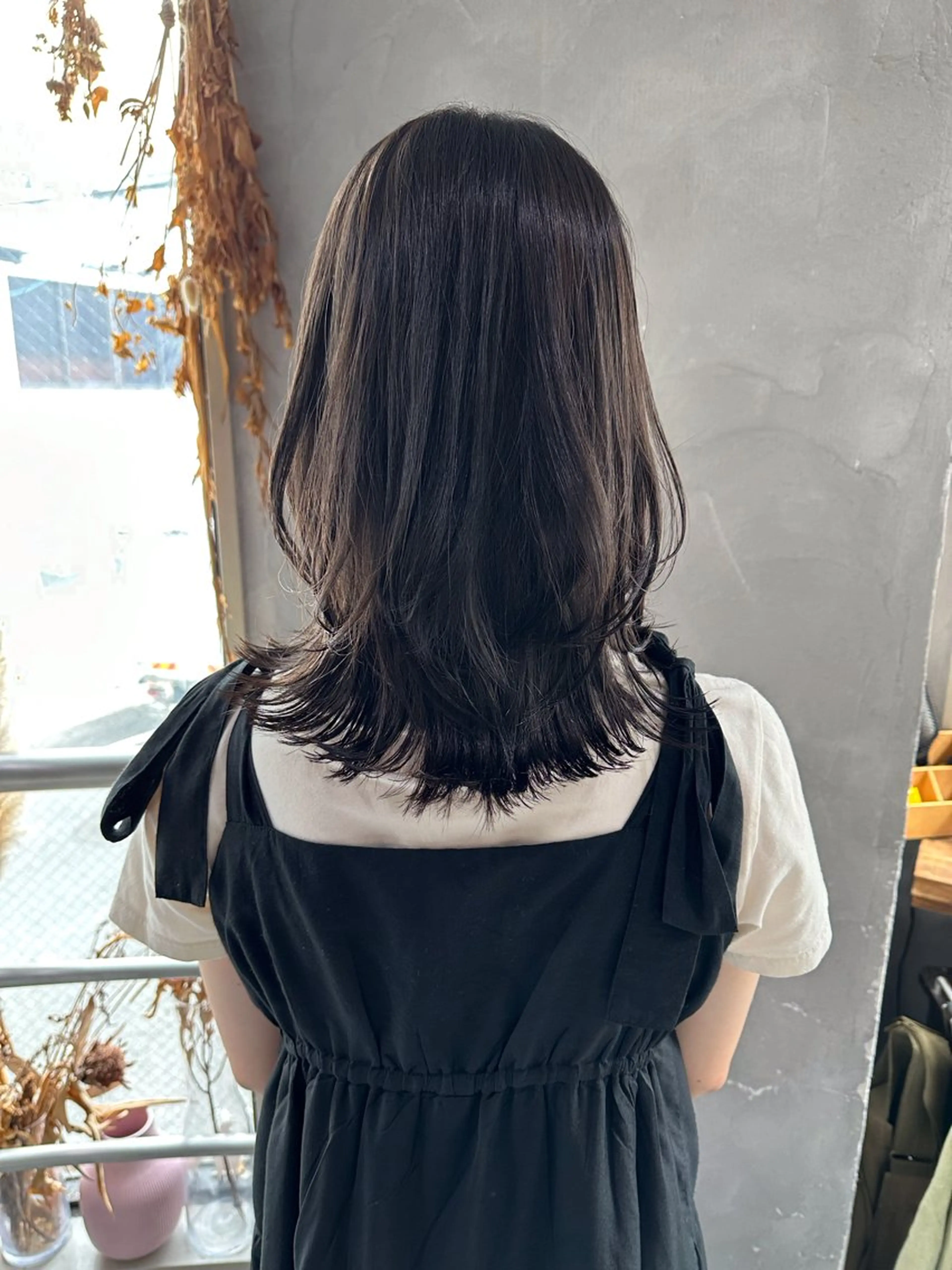 セミロング カラー 透明感カラー ダークグレー ダークグレージュ グレージュ レイヤーカット ウルフ/レイヤー🪐 MANAのヘアスタイル