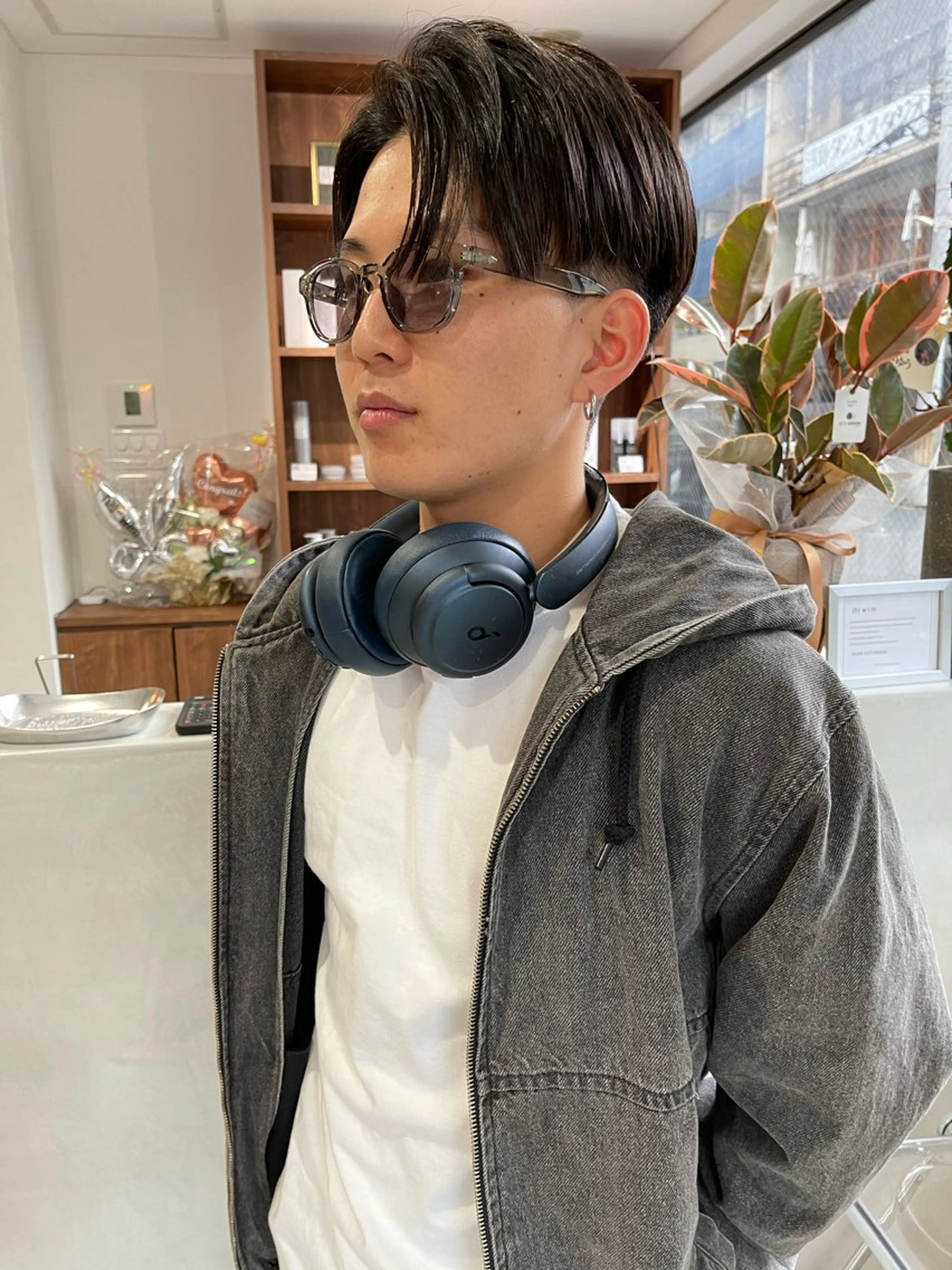 ショート メンズ カット (h)wim ウィムのヘアスタイル