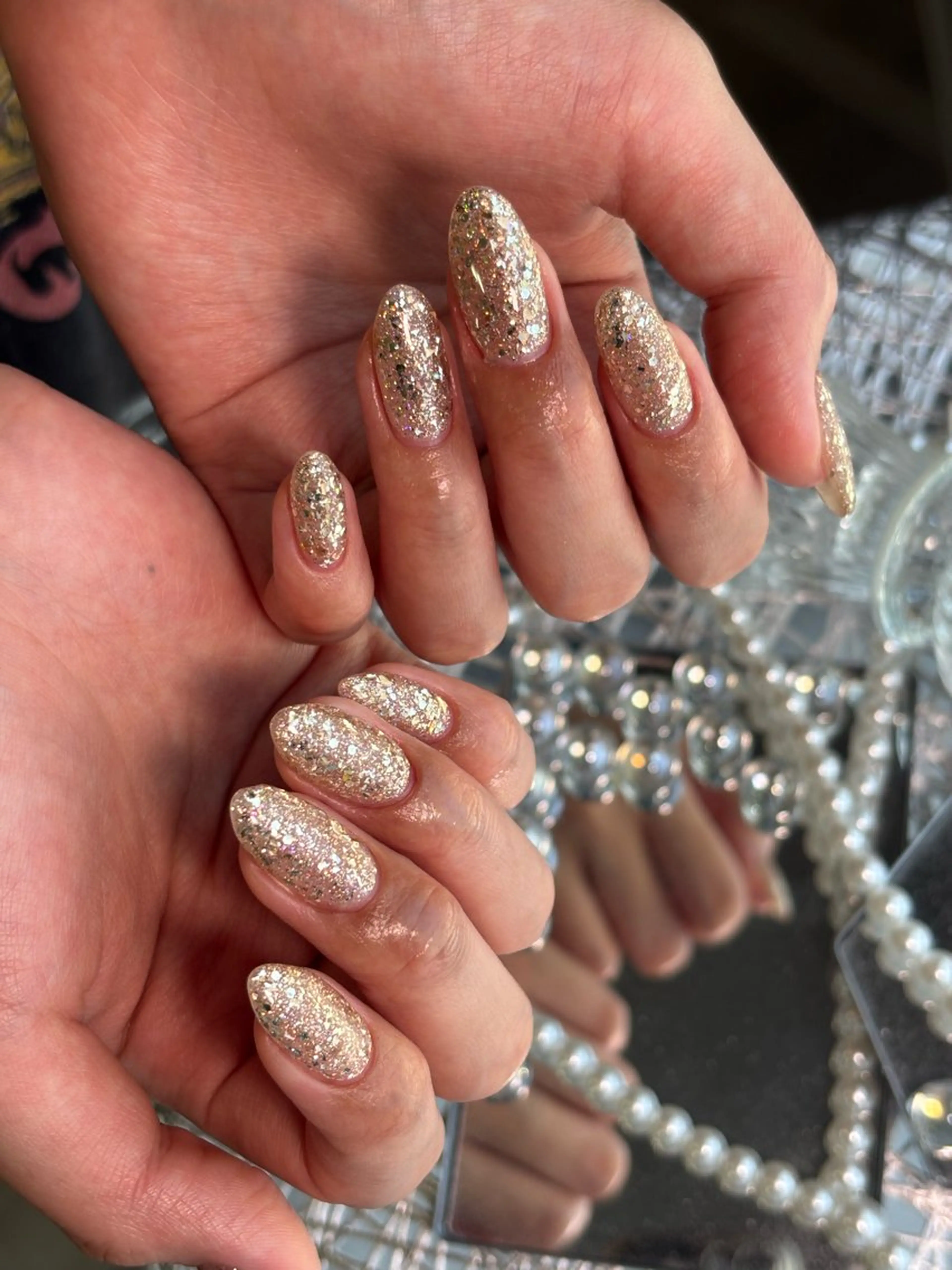 ネイル ラメ(グリッター) .8 HAREのネイルデザイン