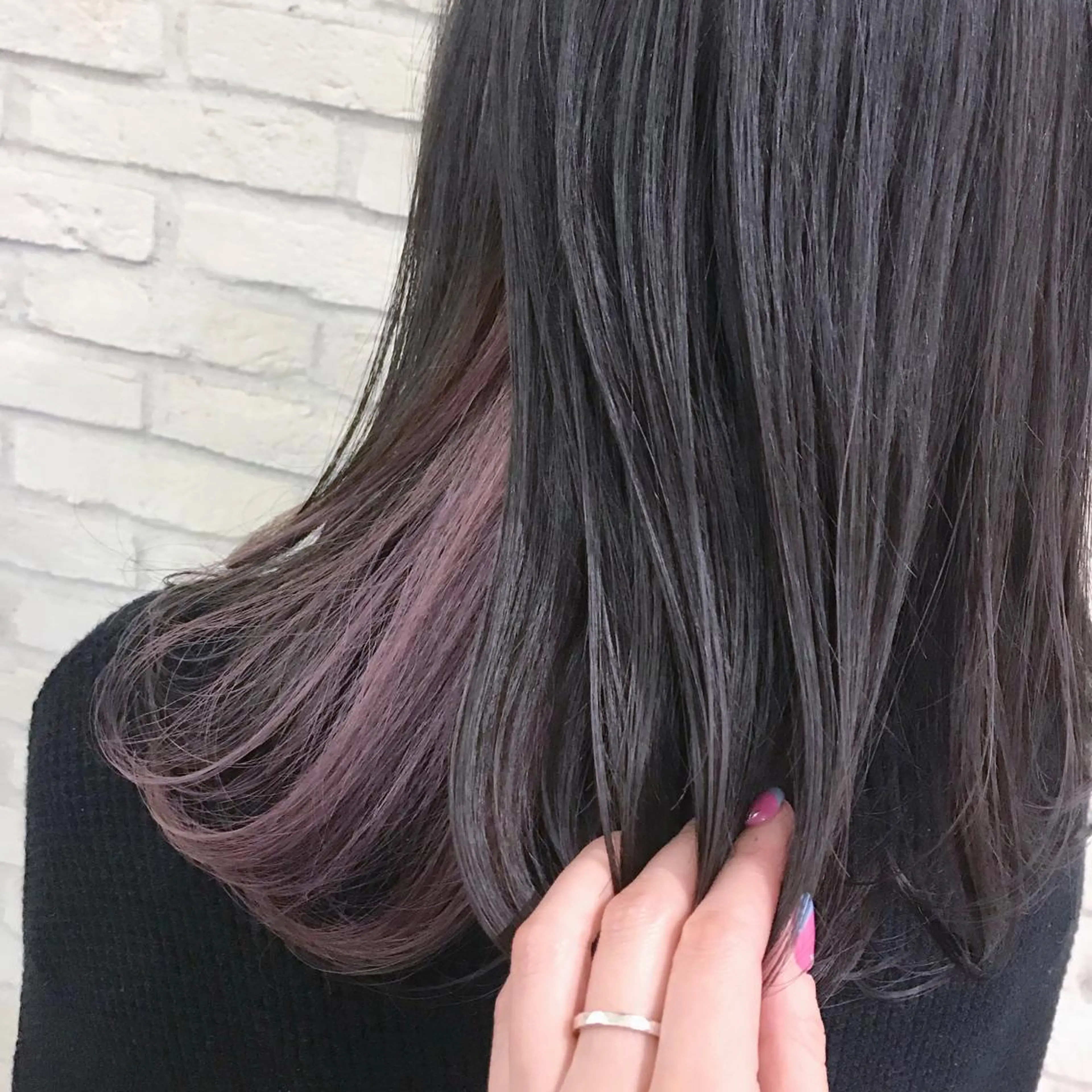 ミディアム カラー インナーカラー ピンクカラー 横浜🍒ルーツカラー エクステ／RIEのヘアスタイル