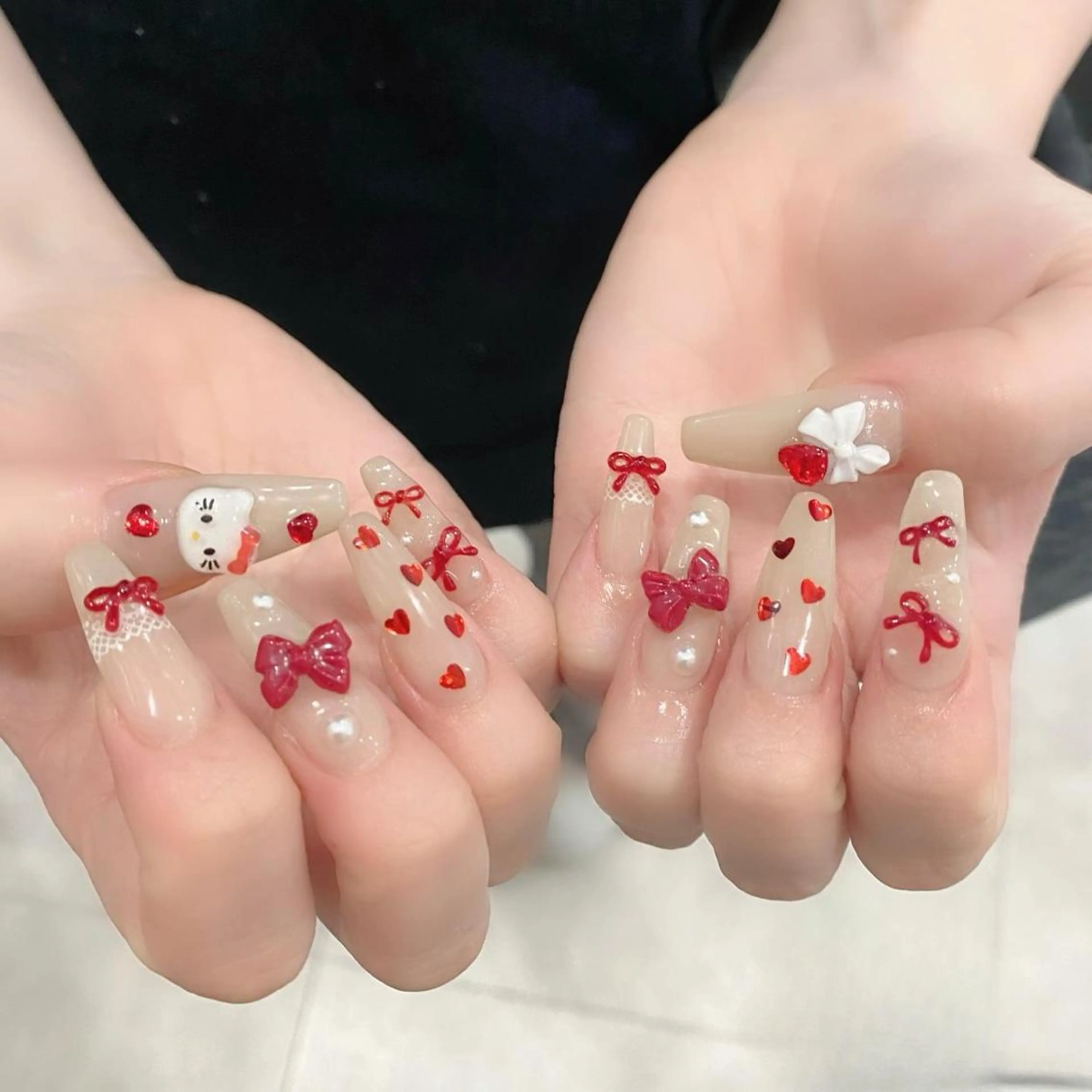 ネイル アートネイル フラッシュネイル フレンチネイル ジェルネイル ガラスフレンチ M2 BEAUTY サロンのネイルデザイン