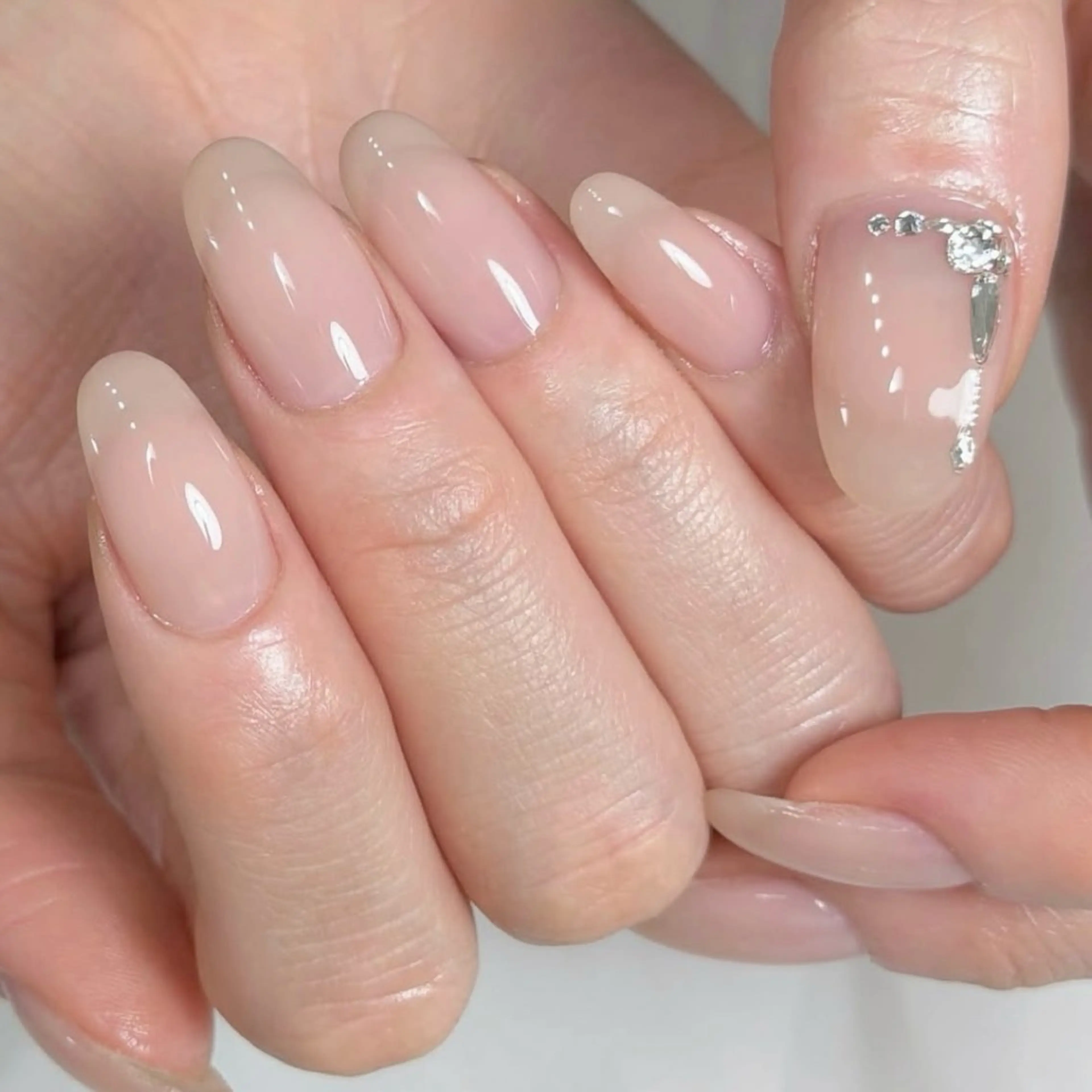 カラー 奥山 恵美のネイルデザイン