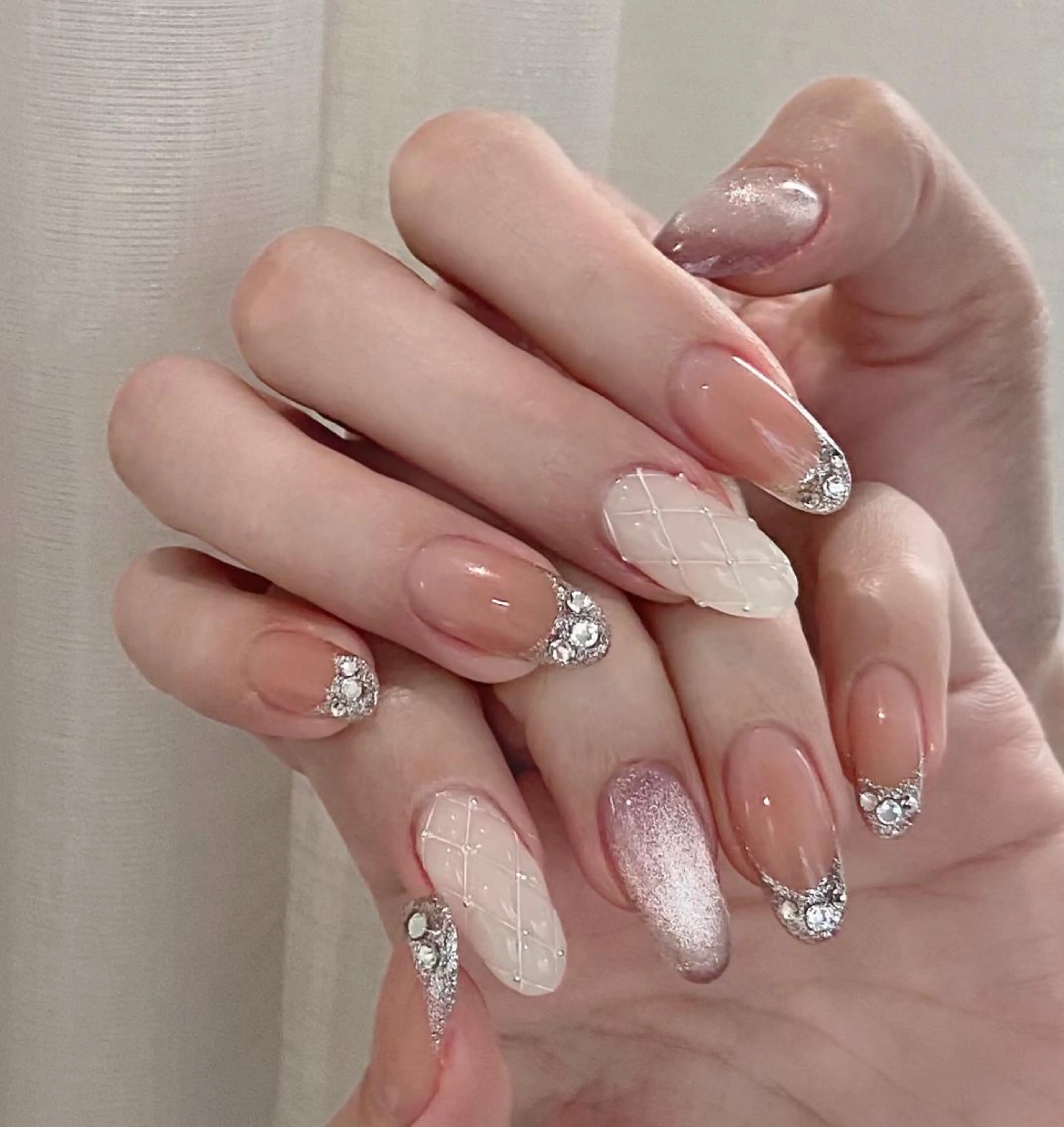 ネイル ハンドネイル ハンドケア 🍑 momo_nailのネイルデザイン