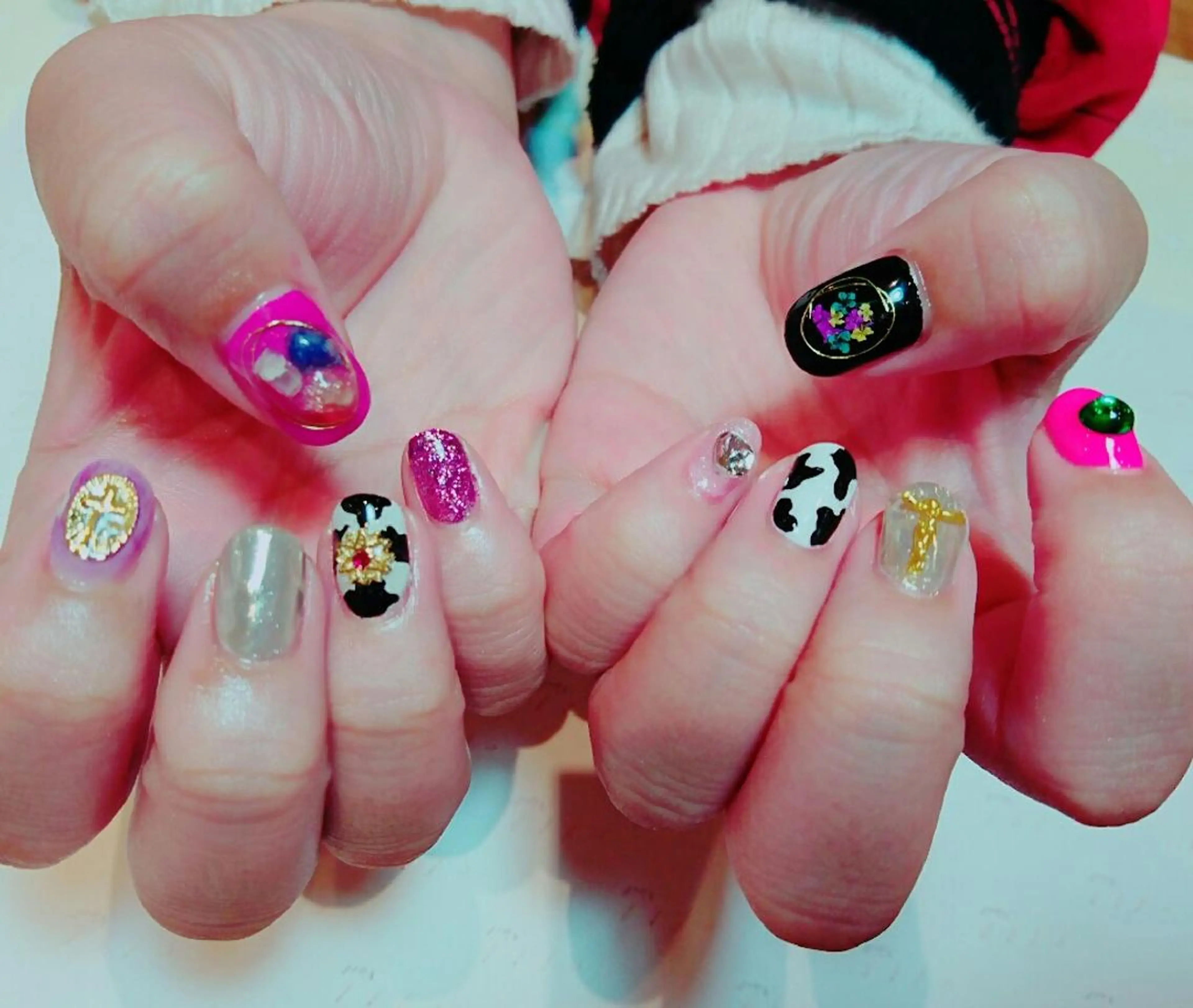 ネイル 成人式 持ち込み みー shakushiroのネイルデザイン