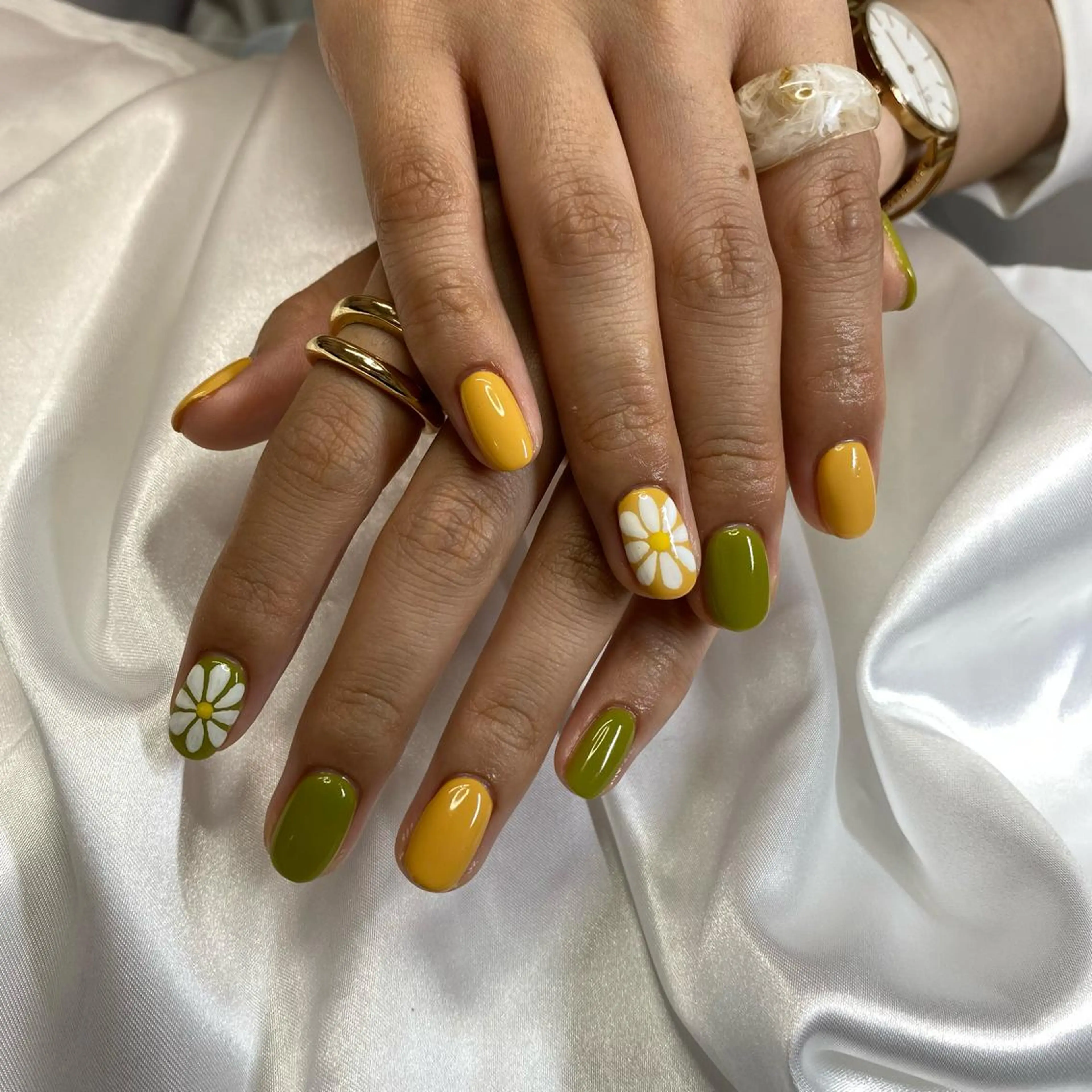 ネイル うにゃねいる🌷 Mayaのネイルデザイン