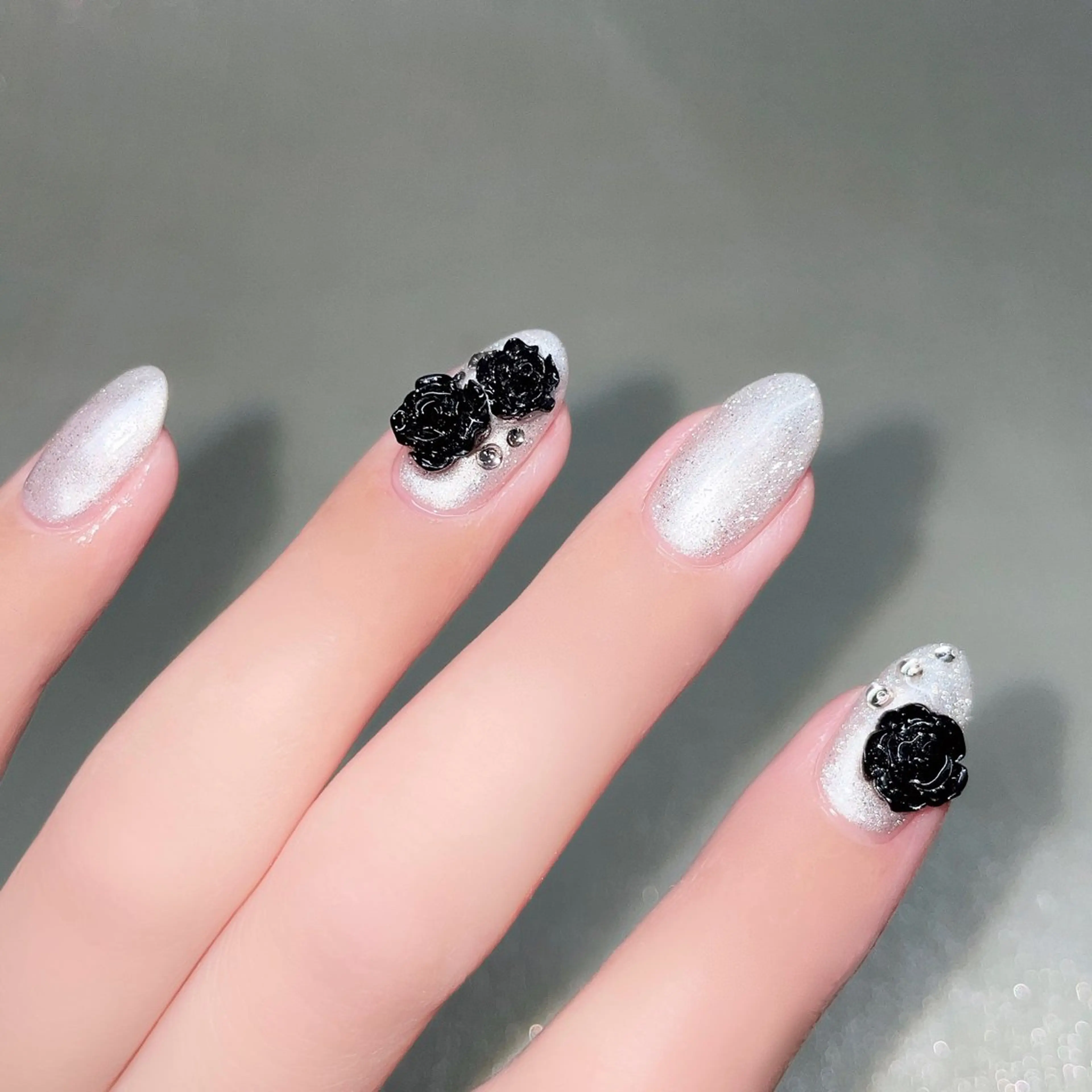 ネイル ストーンネイル ハンドネイル Nailist suzuのネイルデザイン